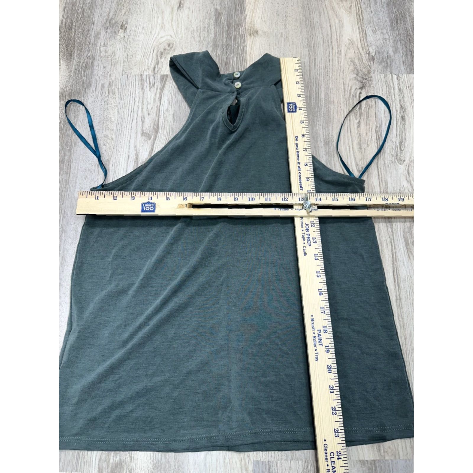 Vintage Green Envelope Woman's Green Envelope Halter Top Knit Tank Sleeveless Sz M Casual Women's Green Knot Collar Basic Modal Polyester Size M / US 6-8 / IT 42-44 - 2 Thumbnail