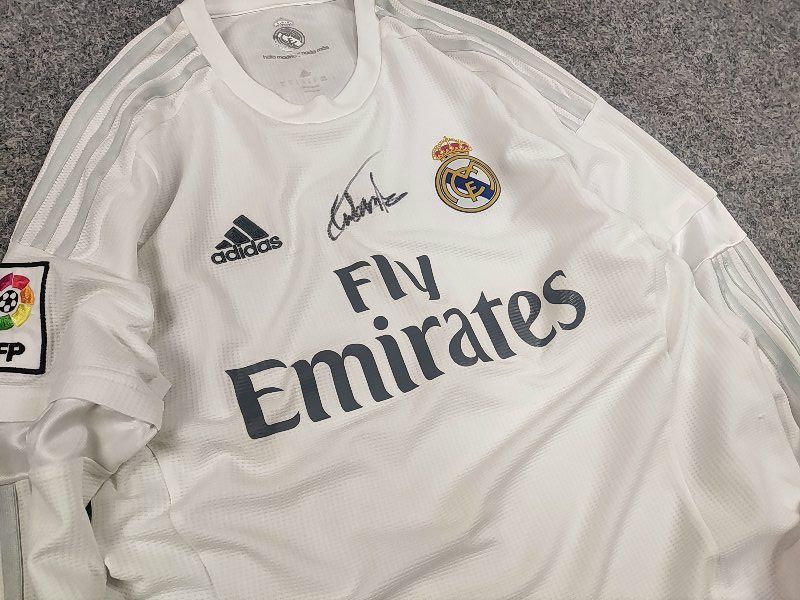 Adidas Aut 2015-16 Adidas Real Madrid Long Sleeve Jersey Shirt Home Size US M / EU 48-50 / 2 - 11 Thumbnail