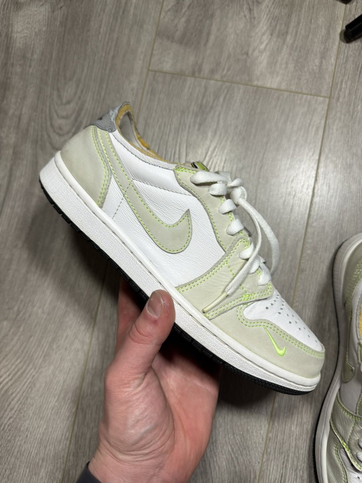 Jordan Brand × Nike Nike Air Jordan 1 Retro Low White Ghost Green Black Grey Size US 8 / EU 41 - 6 Thumbnail