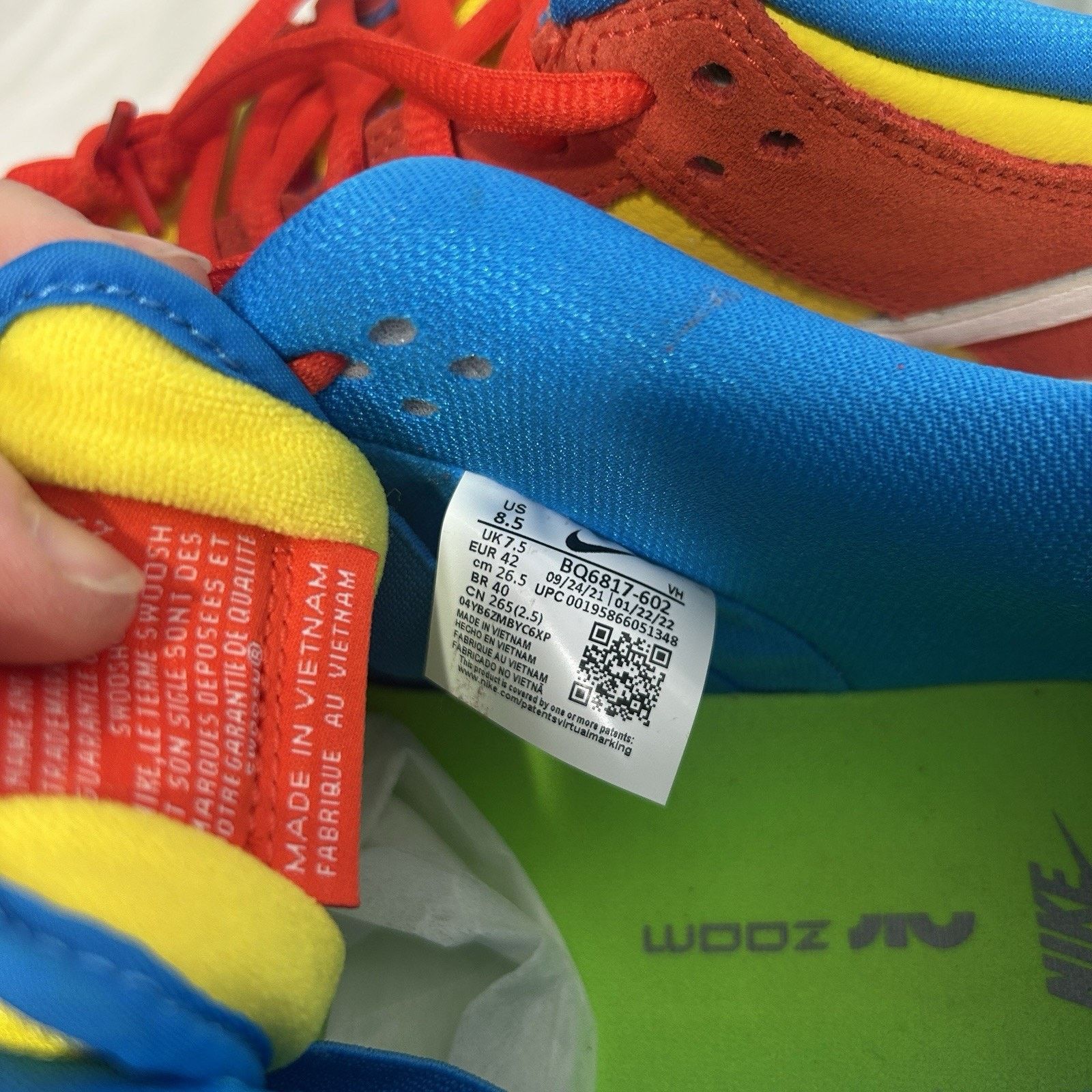 Nike Nike SB Dunk Low “Bart Simpson/Habanero Red White-Blue” Size US 8.5 / EU 41-42 - 9 Thumbnail