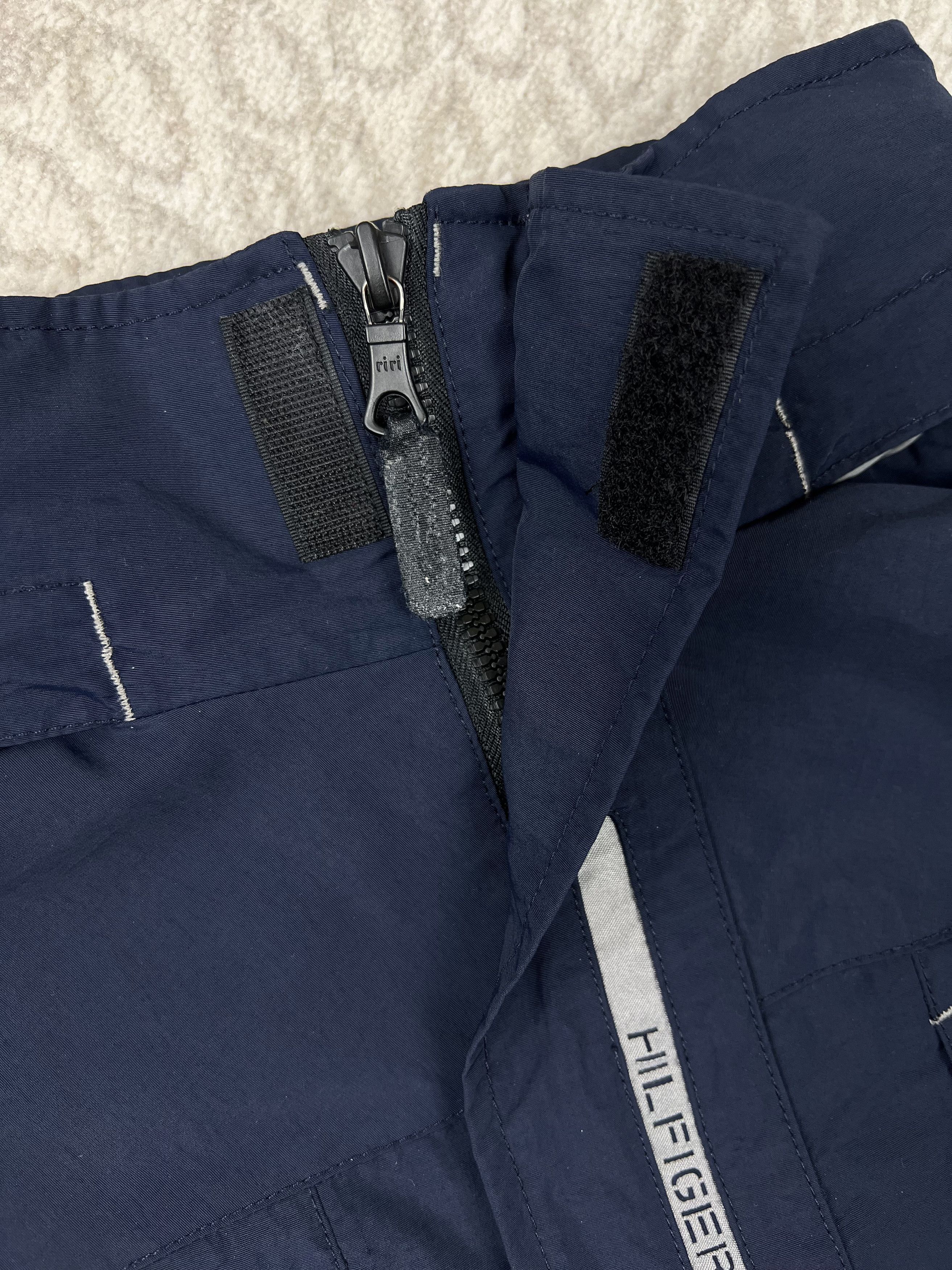 Tommy Hilfiger Tommy Hilfiger Y2K H-Tech Nylon Jacket StowawayHood HongKong Size US L / EU 52-54 / 3 - 18 Thumbnail
