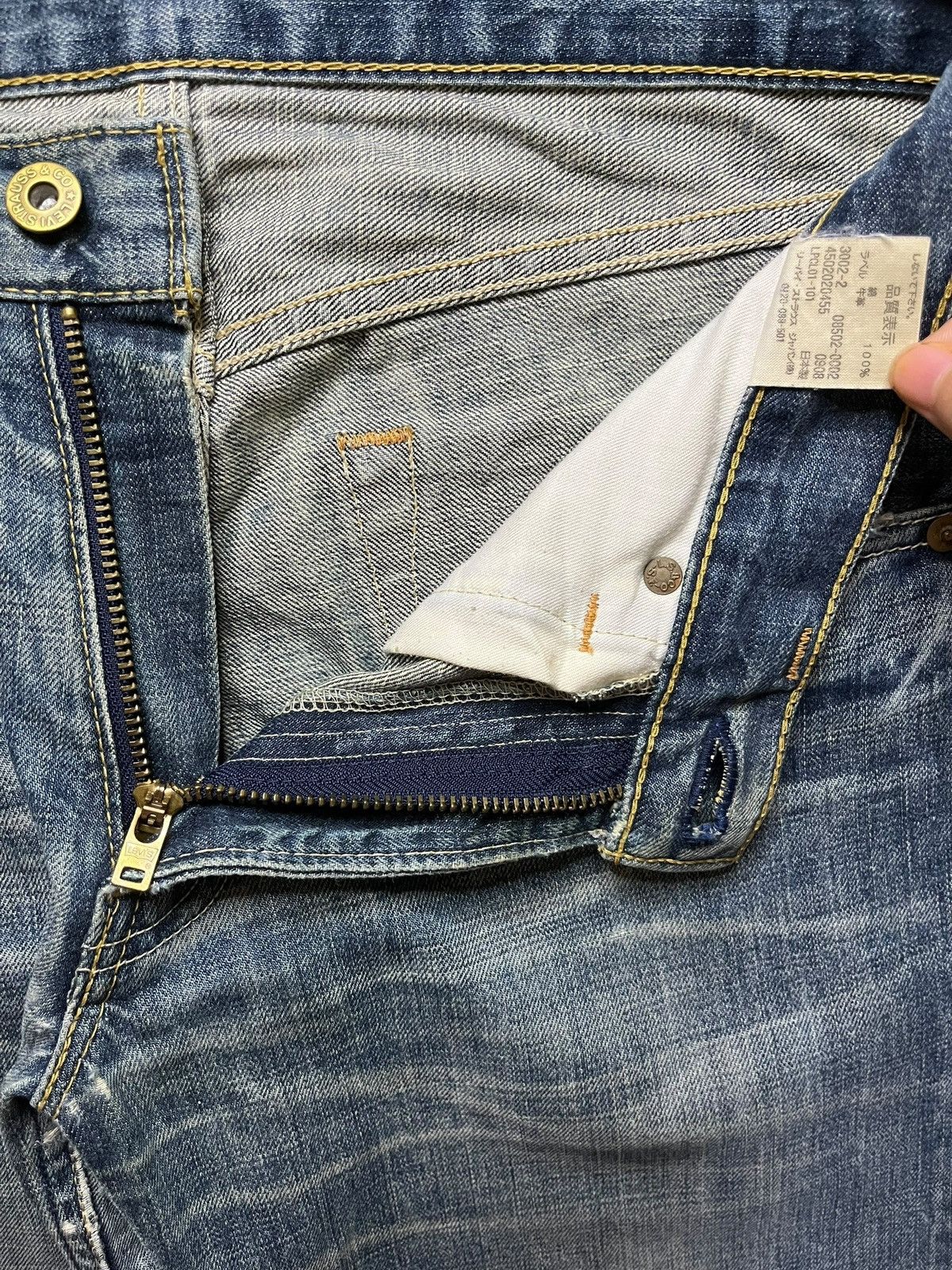 Levi's × Levi's Vintage Clothing Vintage 90s Levis 502 Blue Wash Distressed Loose Jeans Size US 30 / EU 46 - 10 Thumbnail