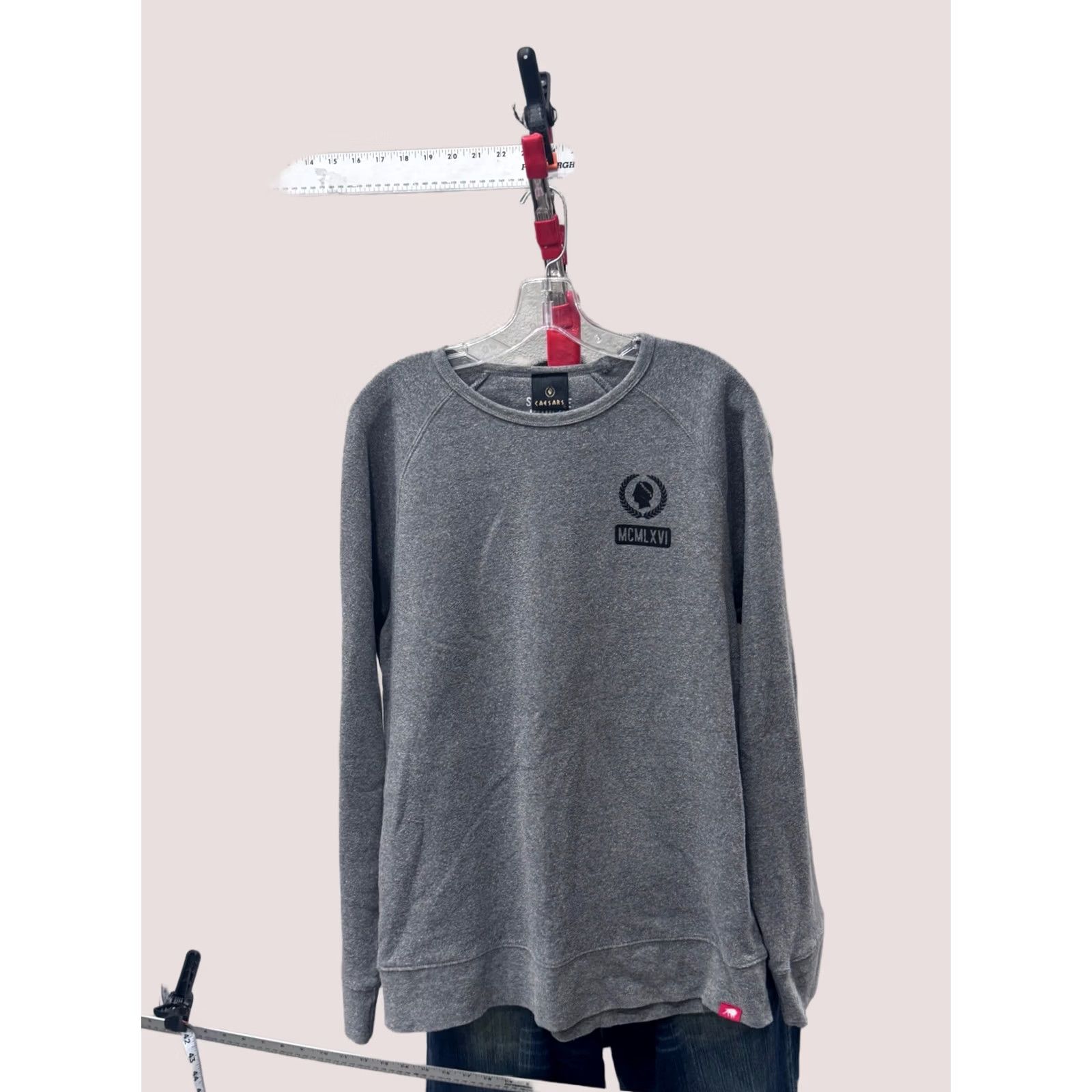 Palace Sportique Caesars Palace Las Vegas XL SWEATER Size US XL / EU 56 / 4 - 1 Thumbnail