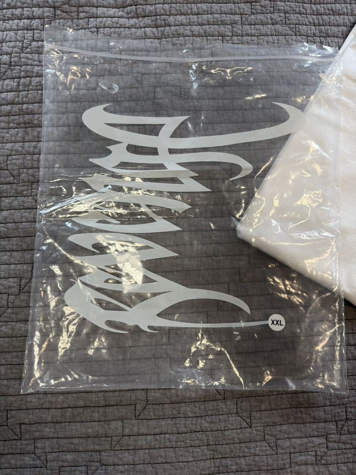 Playboy × Revenge Revenge Playboy bunny white on white tshirt Size US XXL / EU 58 / 5 - 5 Thumbnail