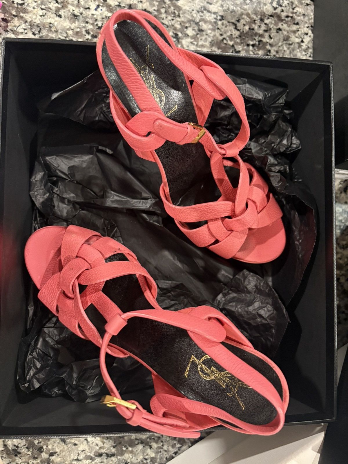 Yves Saint Laurent Tribute to the tribute! YSL! Size US 9 / IT 39 - 10 Thumbnail