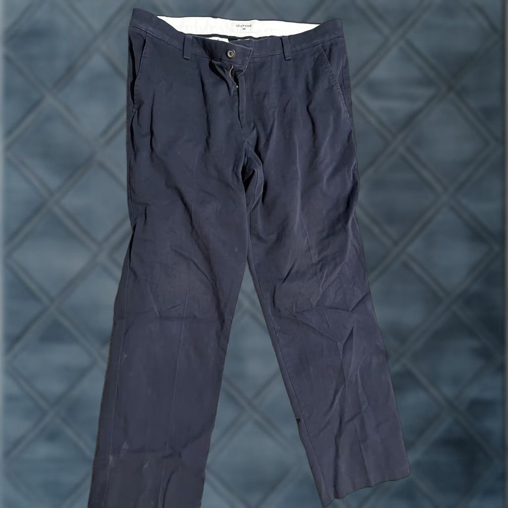Dockers DOCKERS Chino Pants Mens 36x32 Navy Blue Flat Front Straight Fit Classic Size US 36 / EU 52 - 1 Thumbnail