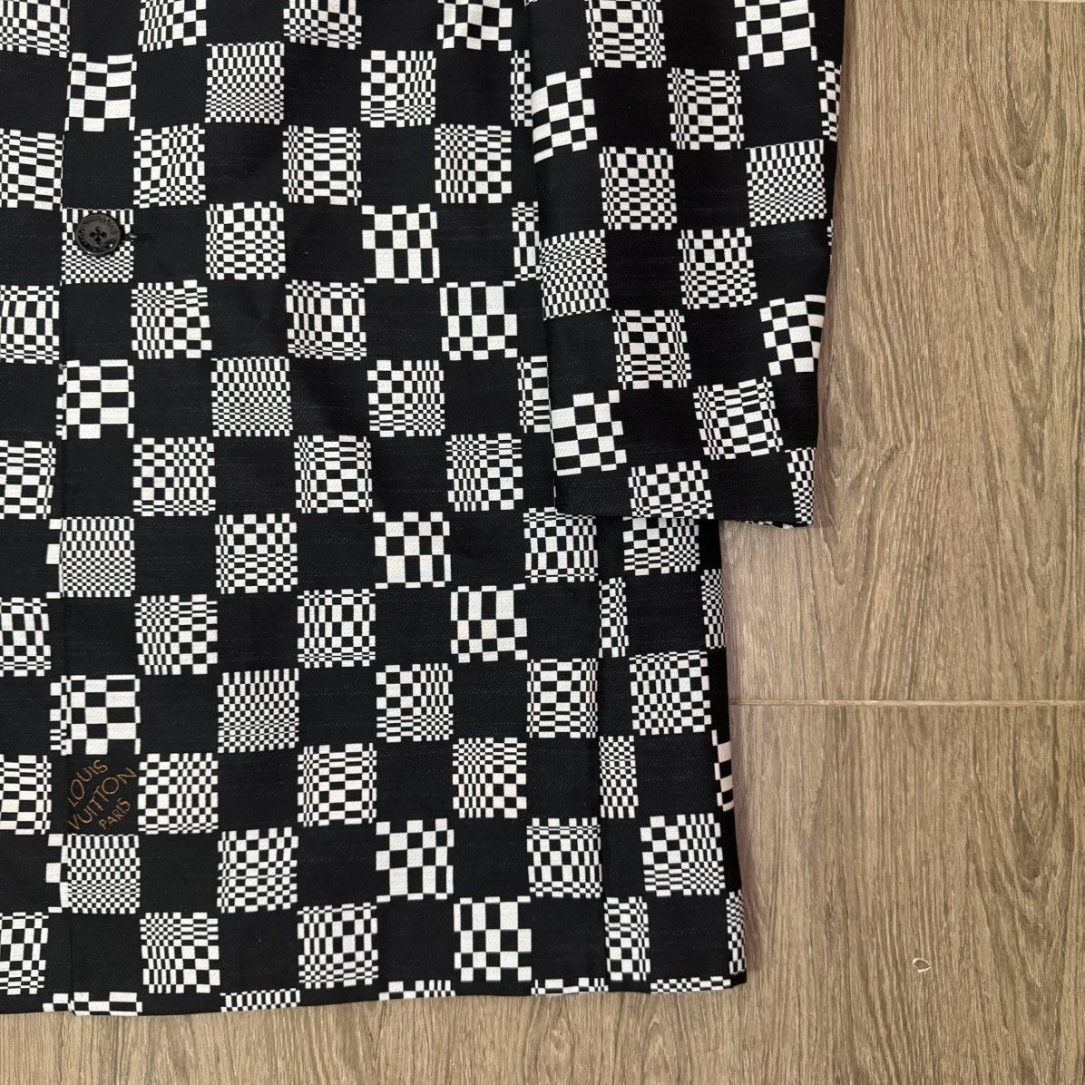 Louis Vuitton Louis Vuitton Damier Car Coat Size US L / EU 52-54 / 3 - 7 Thumbnail