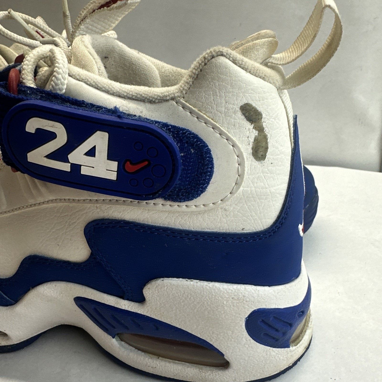 Nike Nike Air Griffey Max 1 USA GS 2022 Size 7Y Size US 7 / EU 40 - 2 Thumbnail