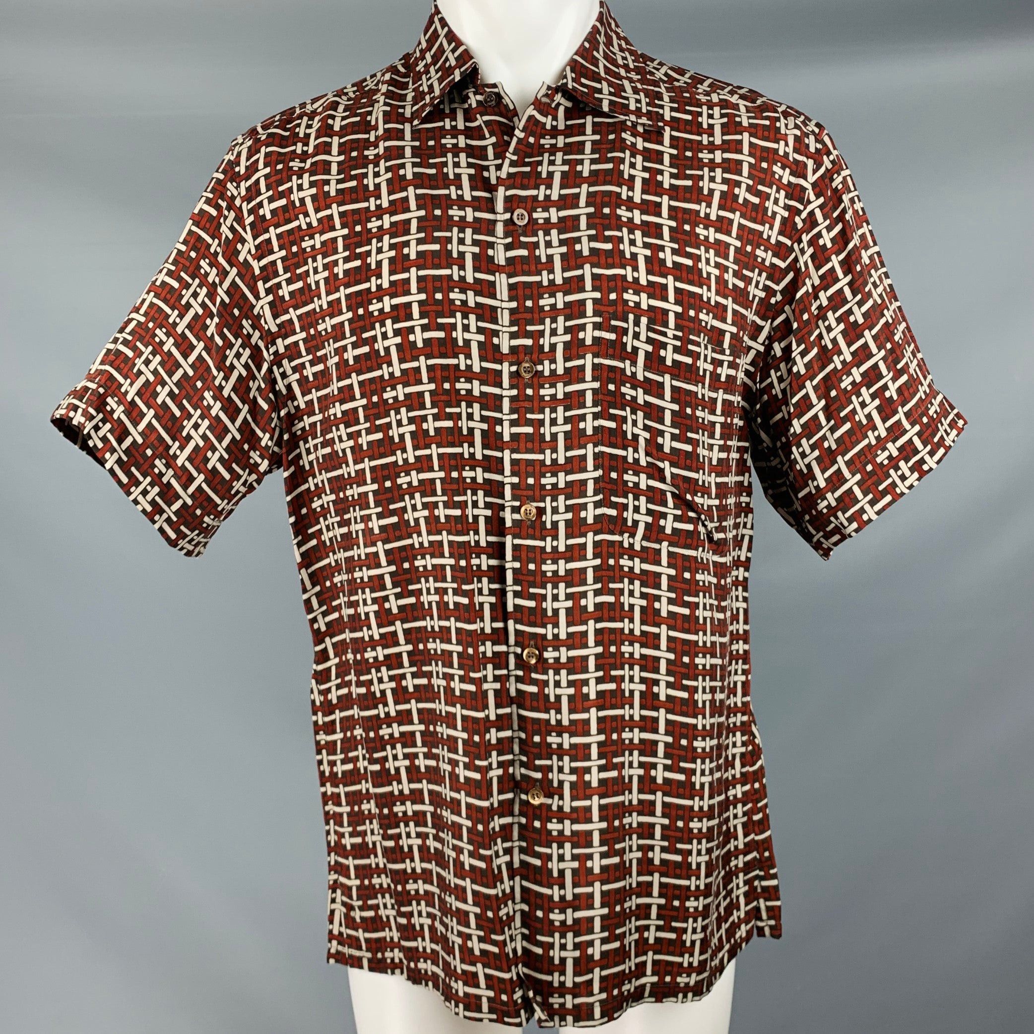 Image of Brioni Brown Burgundy Basketweave Print Rayon Short Sleeve Shirt, Men's (Size Small)