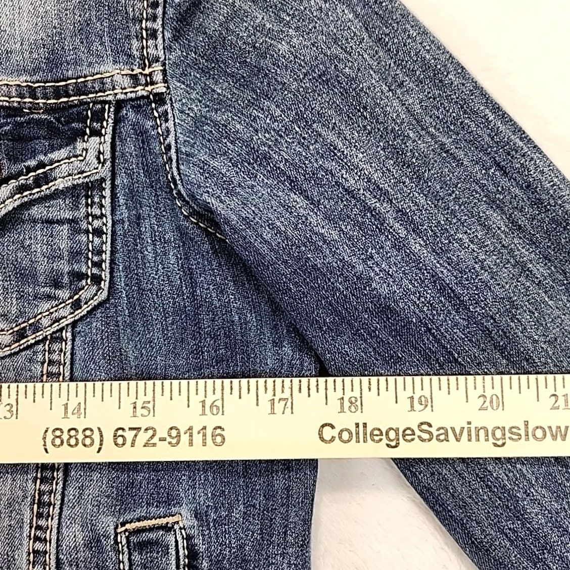 Vintage Maurices Womens Denim Jean Trucker Jacket Short Flap Pocket Blue S Biker Y2K Retro Lightweight Stretch Regular Jacket Womens Size 28" / US 6 / IT 42 - 6 Thumbnail