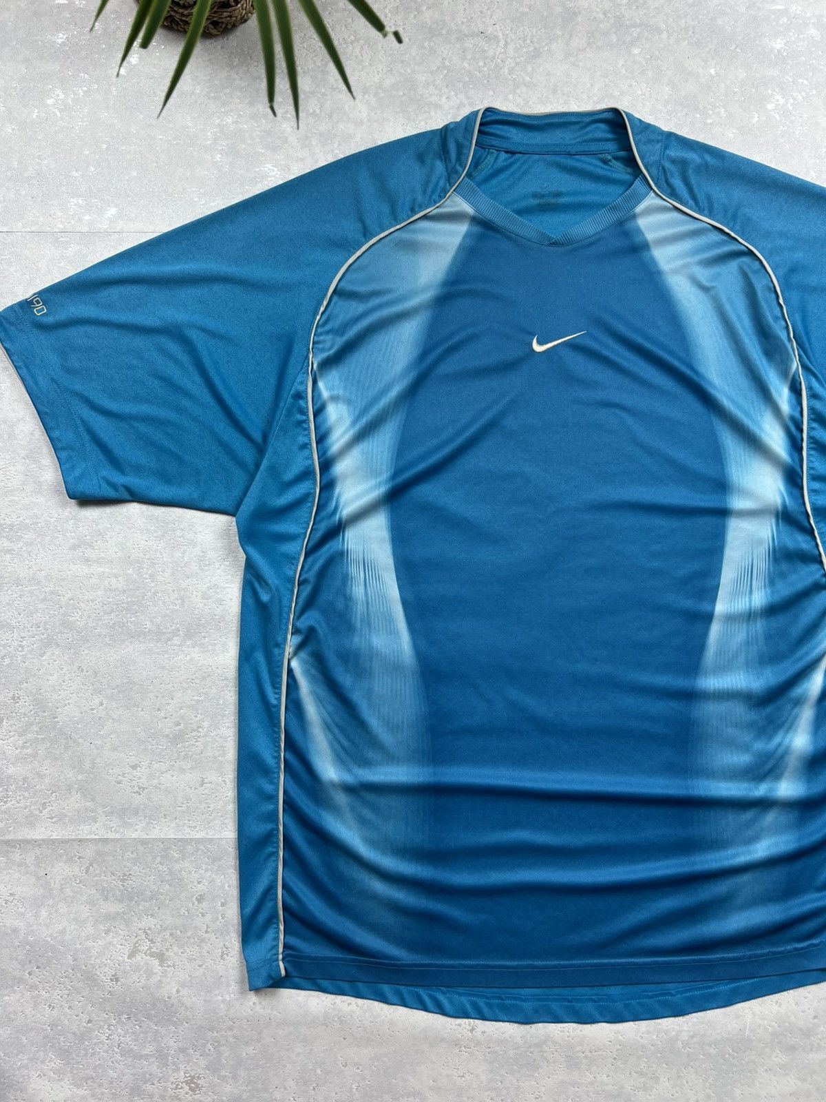 Nike 90s Nike TN Central Swoosh Vintage Drill Oversized T-Shirt Size US XL / EU 56 / 4 - 2 Thumbnail