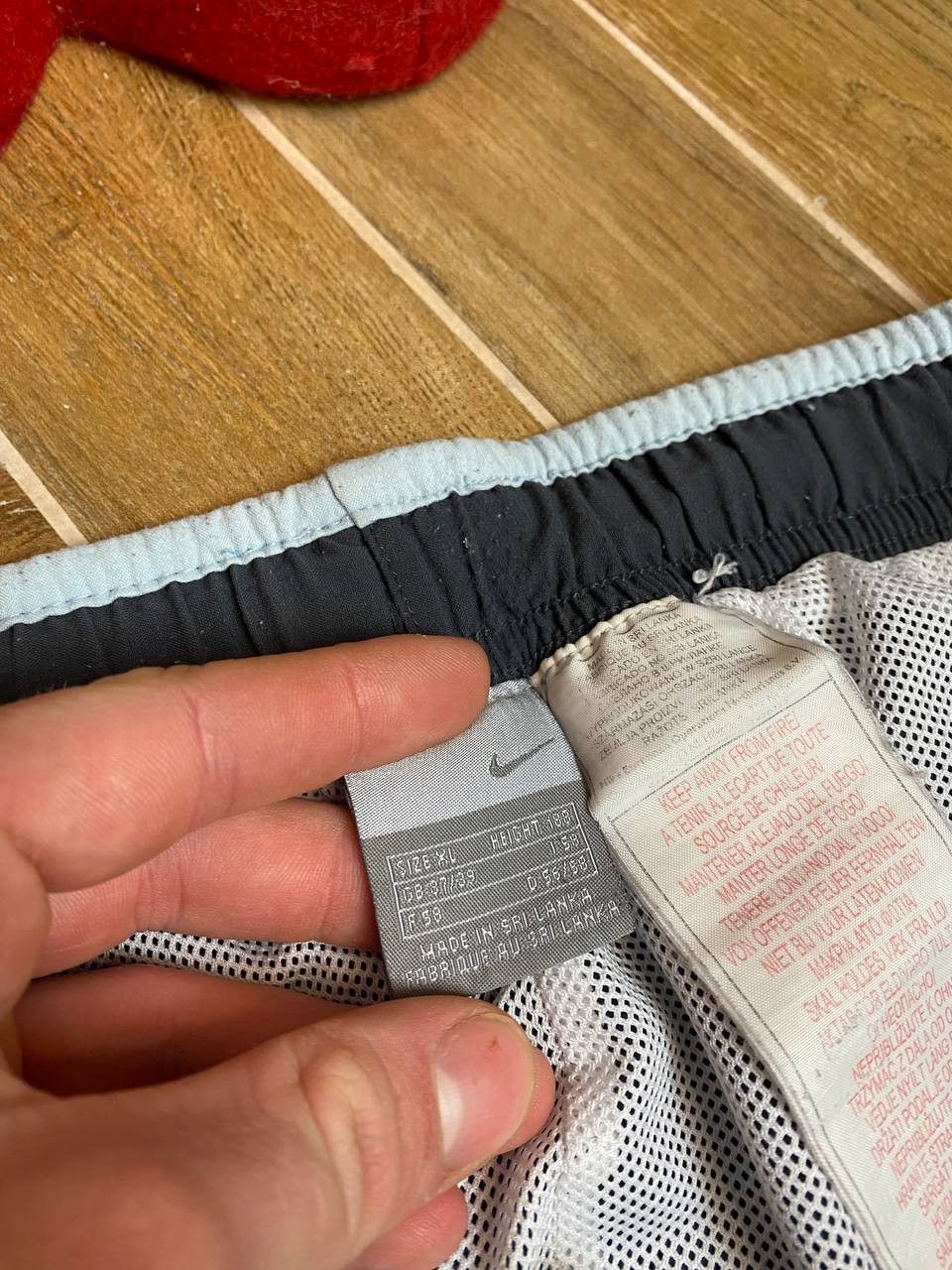 Nike × Vintage Nike Baggy Vintage Y2K Nylon Track Pants Size US 33 - 12 Thumbnail
