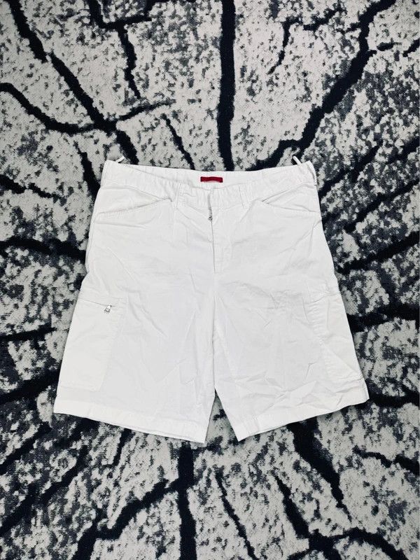 Prada Prada White tab shorts white 50 M 32 Size US 32 / EU 48 - 1 Thumbnail