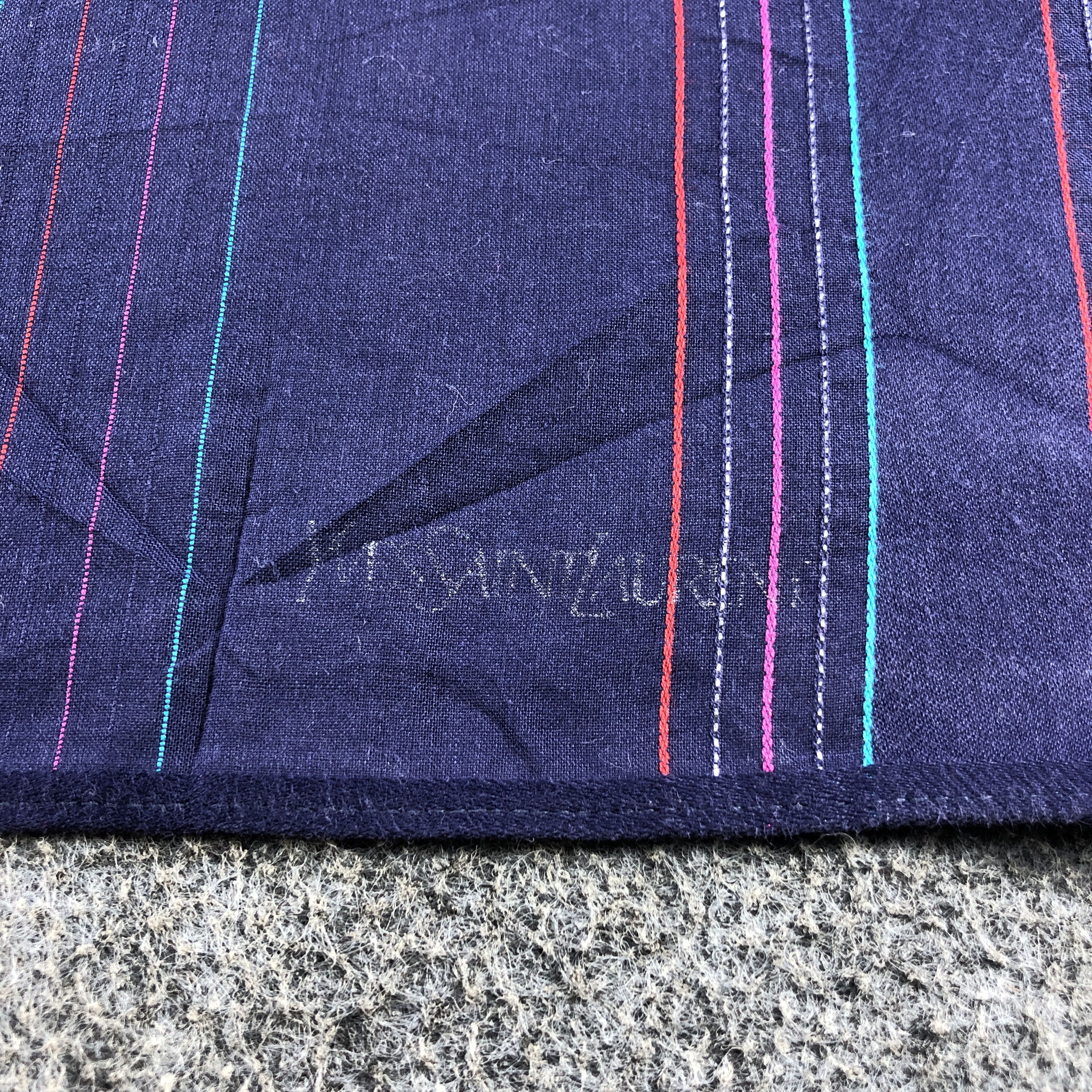 Yves Saint Laurent Yves Saint Laurent Handkerchief Neckerchief Bandana H2400 Size ONE SIZE - 4 Thumbnail
