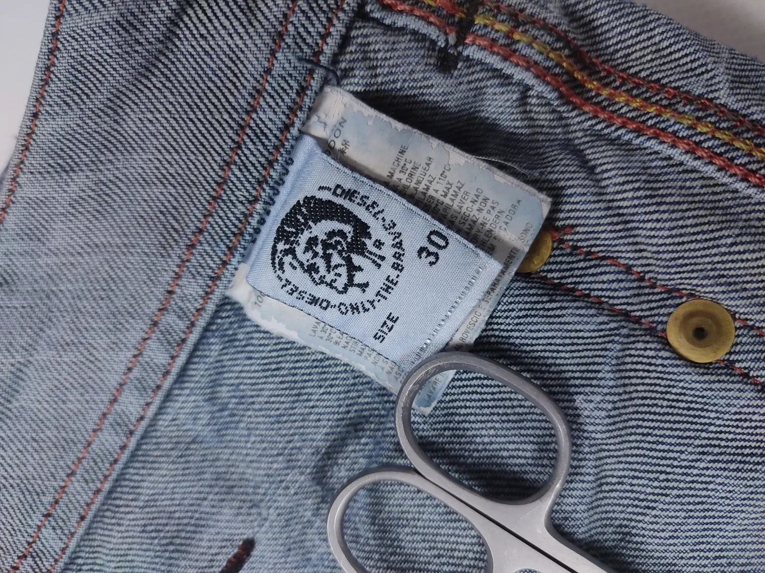 Diesel × Vintage Diesel Moorix Washed Straight Damaged Denim Pants Size US 30 / EU 46 - 18 Thumbnail