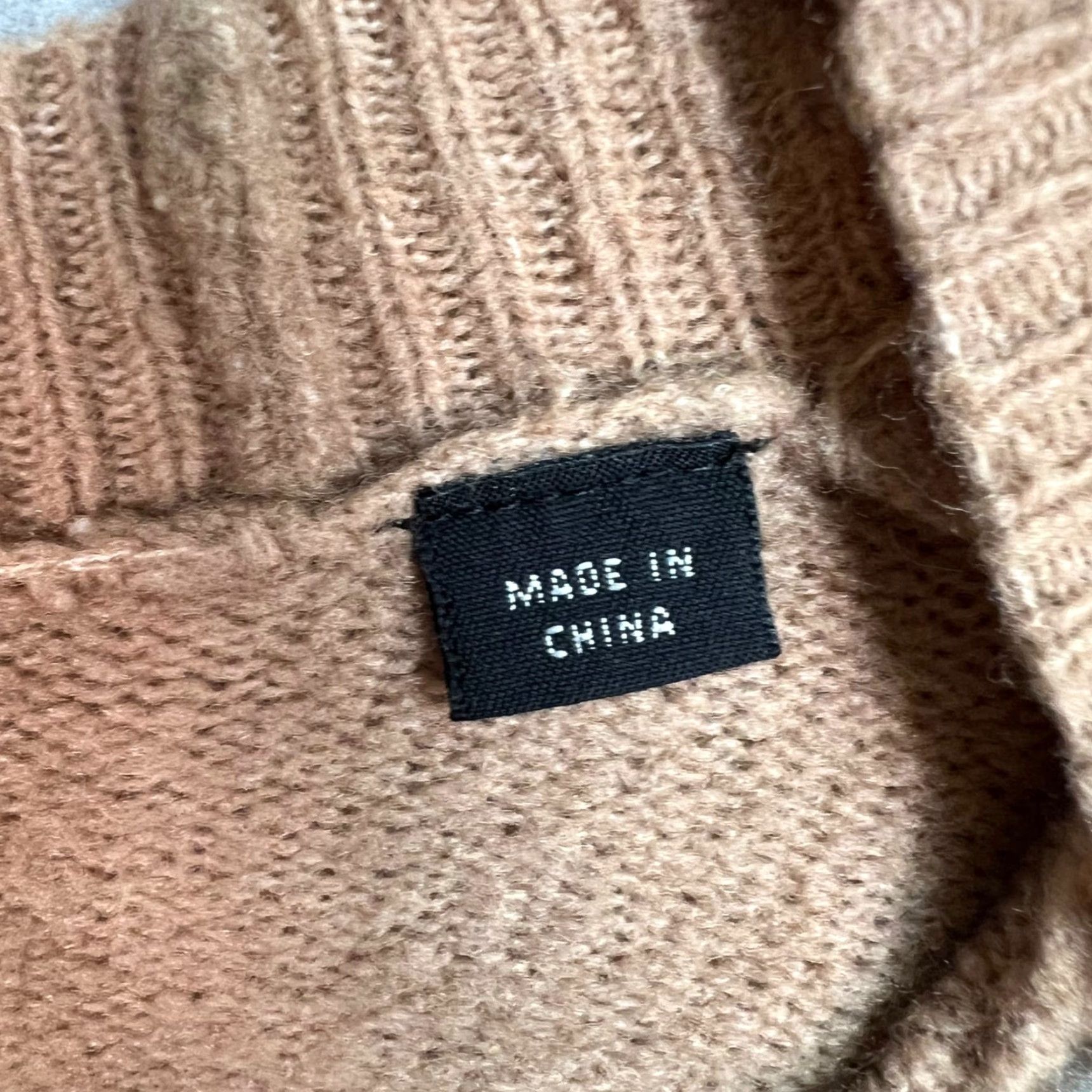 Allsaints VINTAGE Allsaints XS Tan Crewneck Sweater Wool Blend Long Sleeves Soft Knit Pullover Men Size XS / US 0-2 / IT 36-38 - 4 Thumbnail