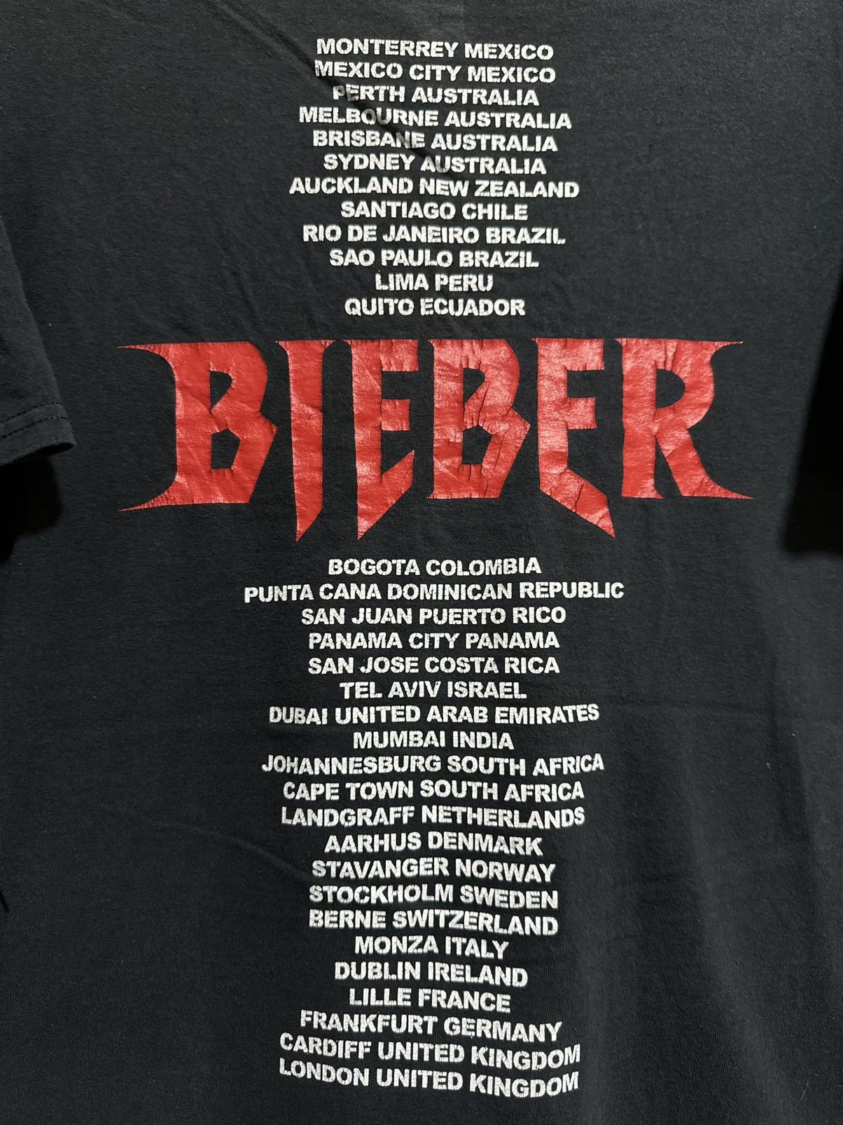 Band Tees Justin Bieber Team Stadium Tour 2017 Faded Tee Size US L / EU 52-54 / 3 - 2 Thumbnail