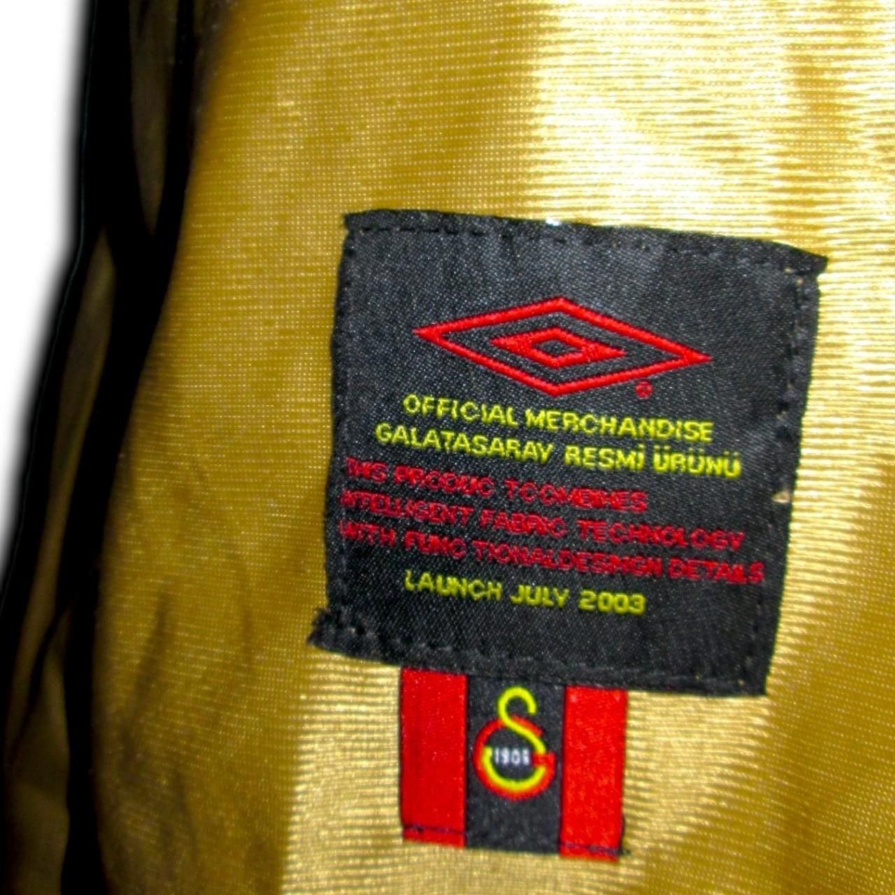 Umbro Fc Galatasaray SK Turkey 2002 2003 Fourth Shirt Jersey Size US XL / EU 56 / 4 - 2 Thumbnail