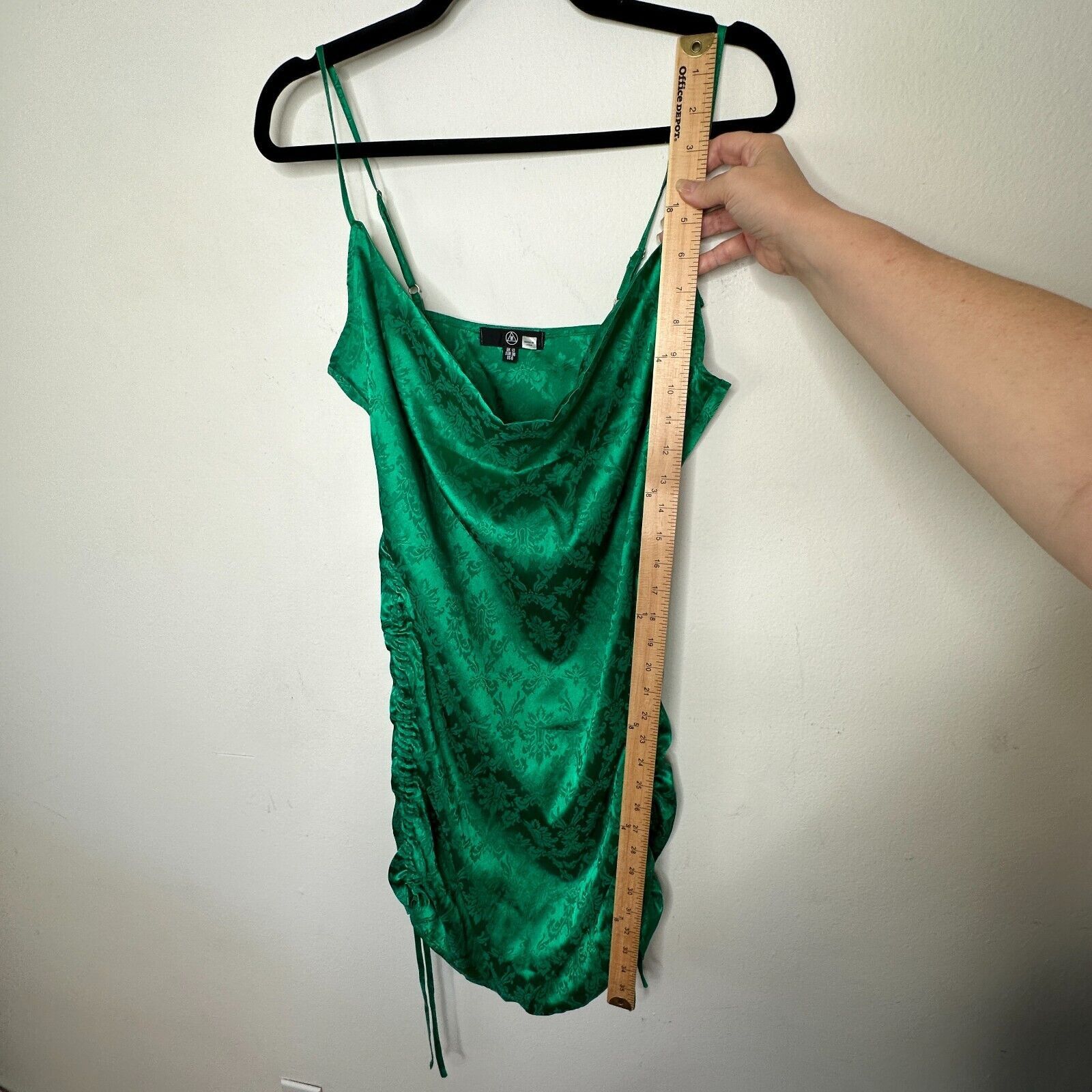 Other Missguided Green Satin Ruche Spaghetti Strap Mini Dress 6 Size M / US 6-8 / IT 42-44 - 10 Thumbnail