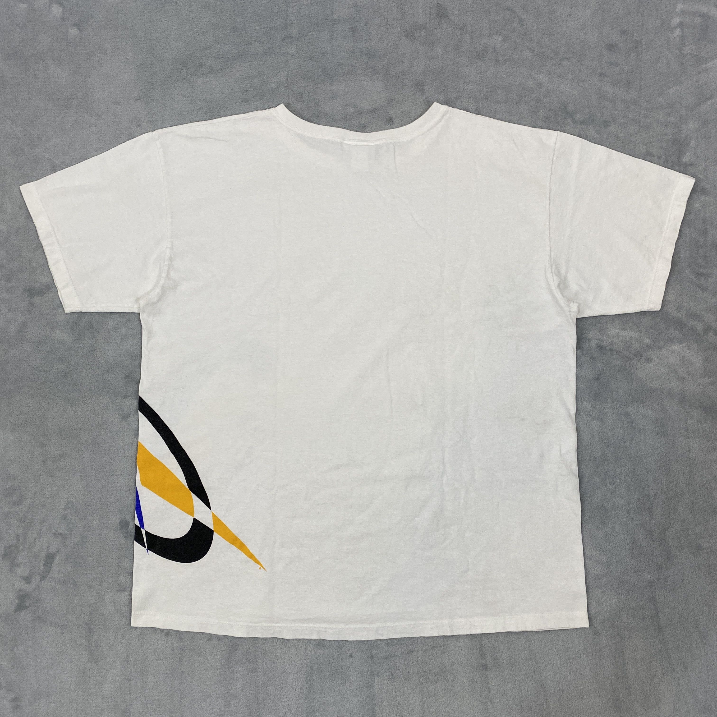 Reebok × Vintage T-Shirt Men XL White Wrap-Around Graphic Short Sleeve USA Size US XL / EU 56 / 4 - 7 Thumbnail