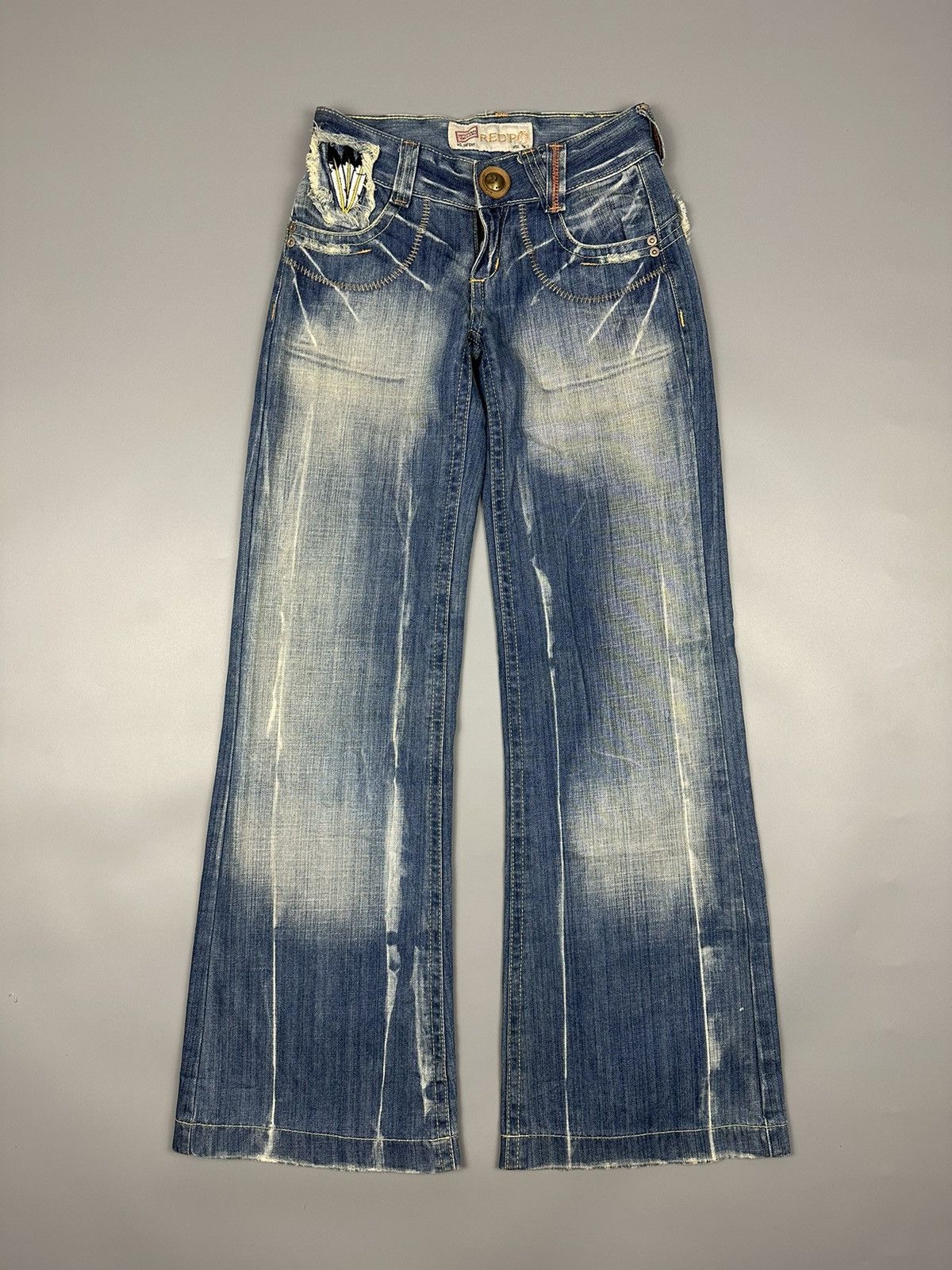🔥Flared🔥Vintage Red Pepper Embroidered Acidwash Flared Denim