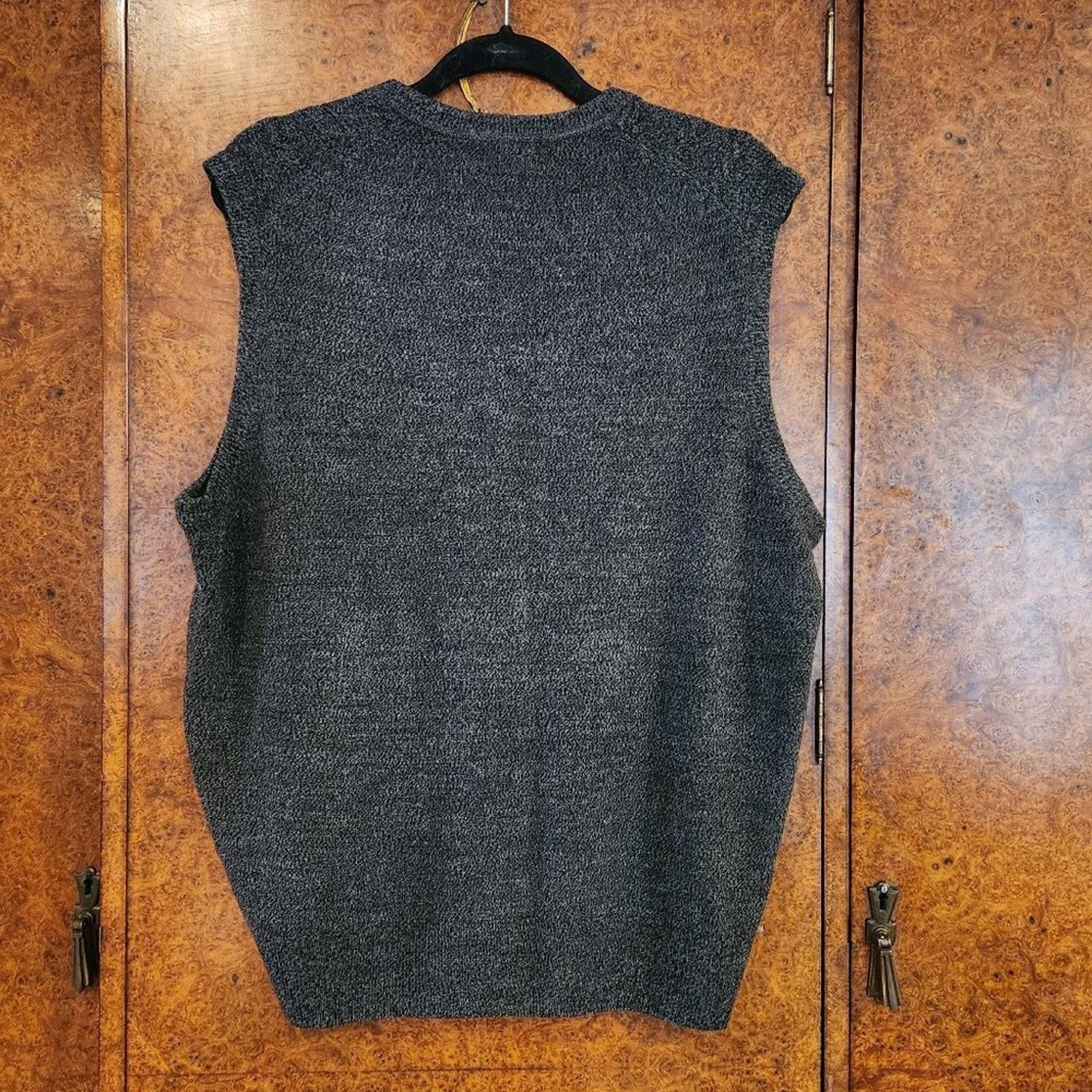 Dockers Marled Grey V-Neck Cable Knit Sweater Vest from Dockers Size US L / EU 52-54 / 3 - 2 Thumbnail