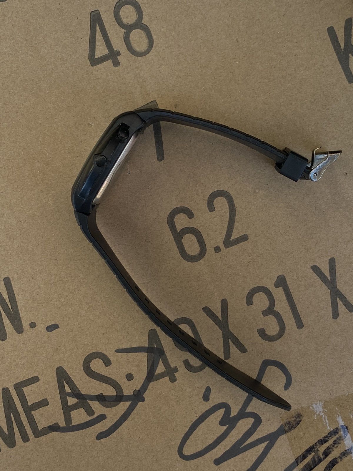 Japanese Brand × Jewelry × Vintage Modern Black Dial Wristwatch - Japanese Brand Size ONE SIZE - 7 Thumbnail
