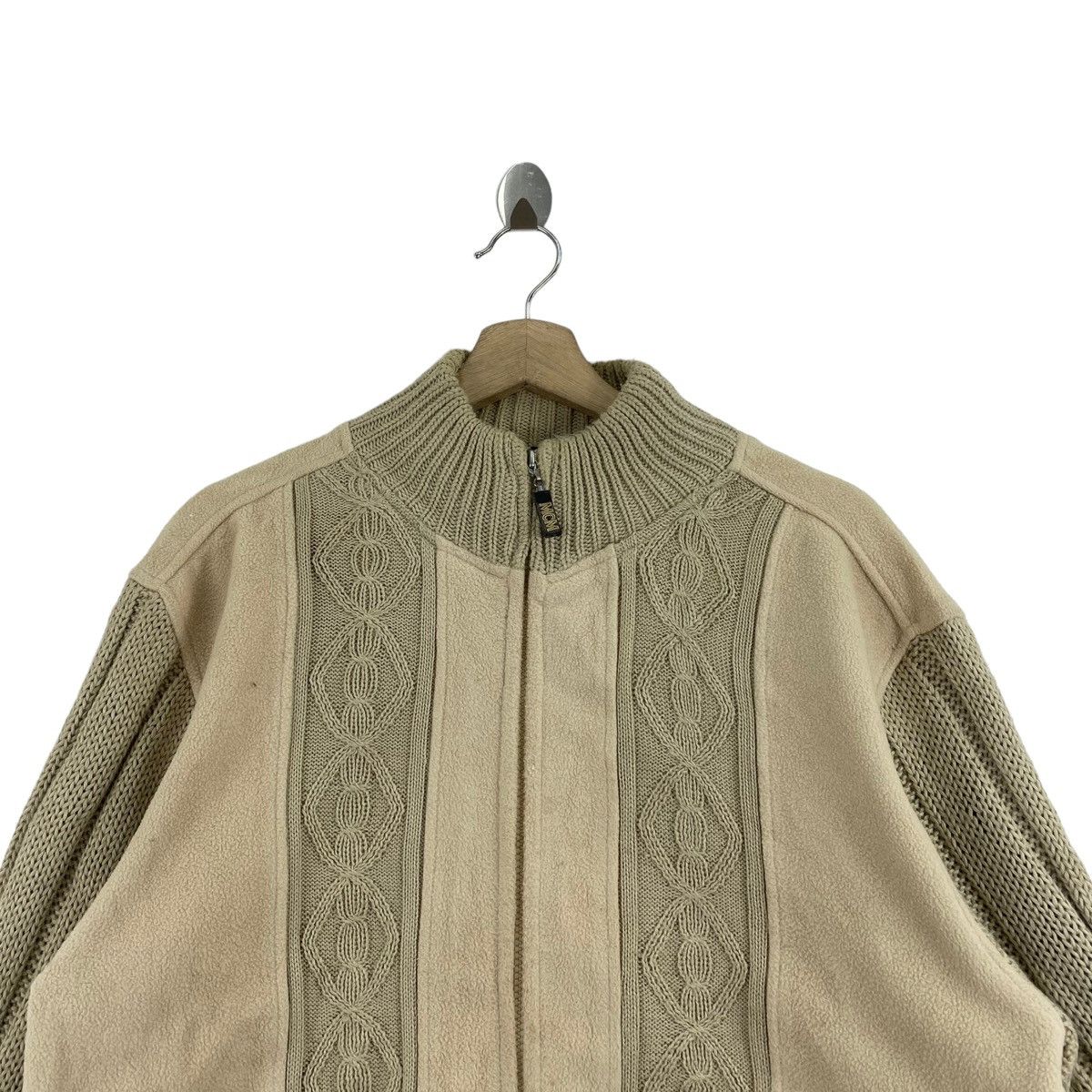 MCM MCM LEGERE MUNCHEN Germany Designer Embroidered Design Size US M / EU 48-50 / 2 - 2 Thumbnail