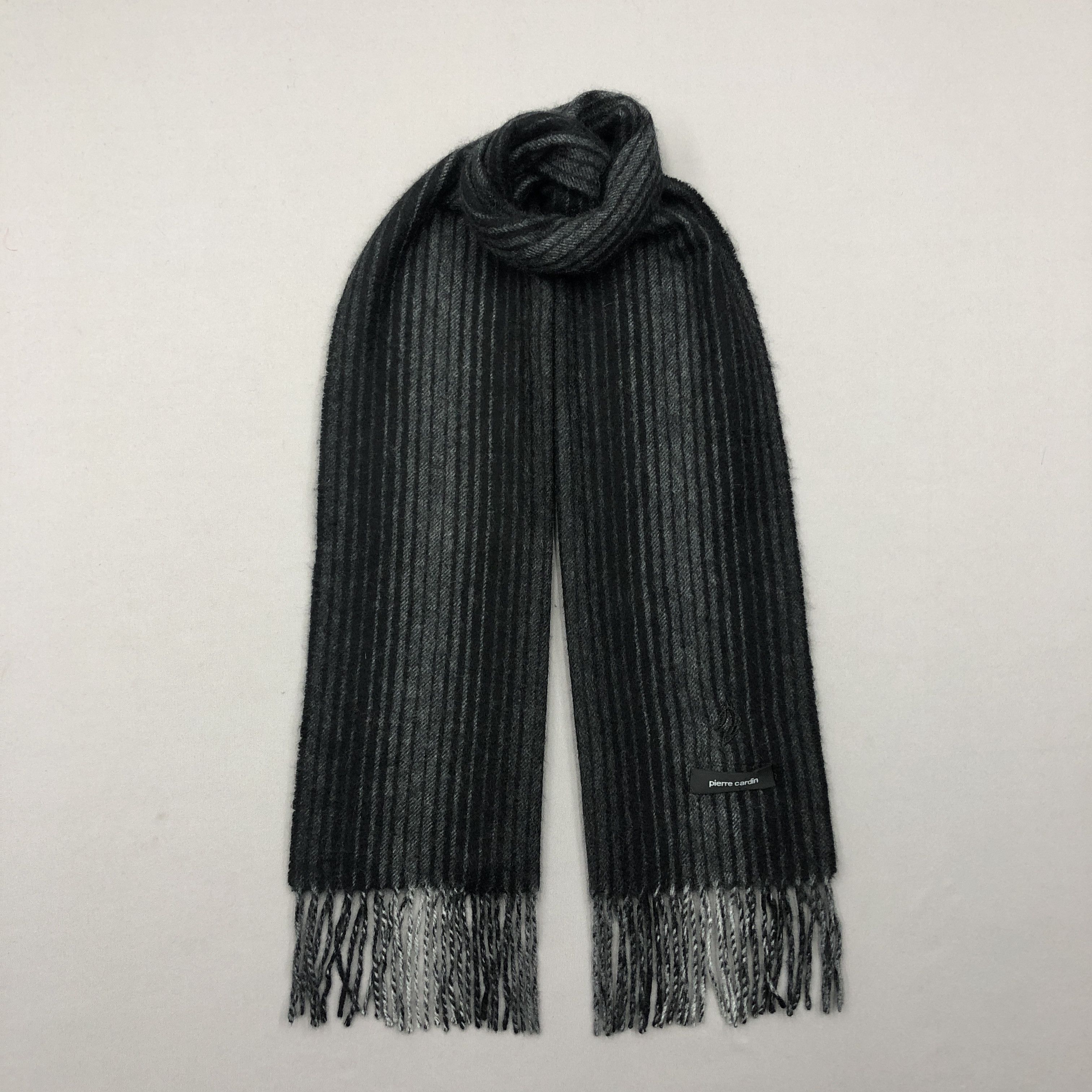 Pierre Cardin Vintage Pierre Cardin Scarf Muffler Wool Winter Neck Scarves Size ONE SIZE - 1 Thumbnail