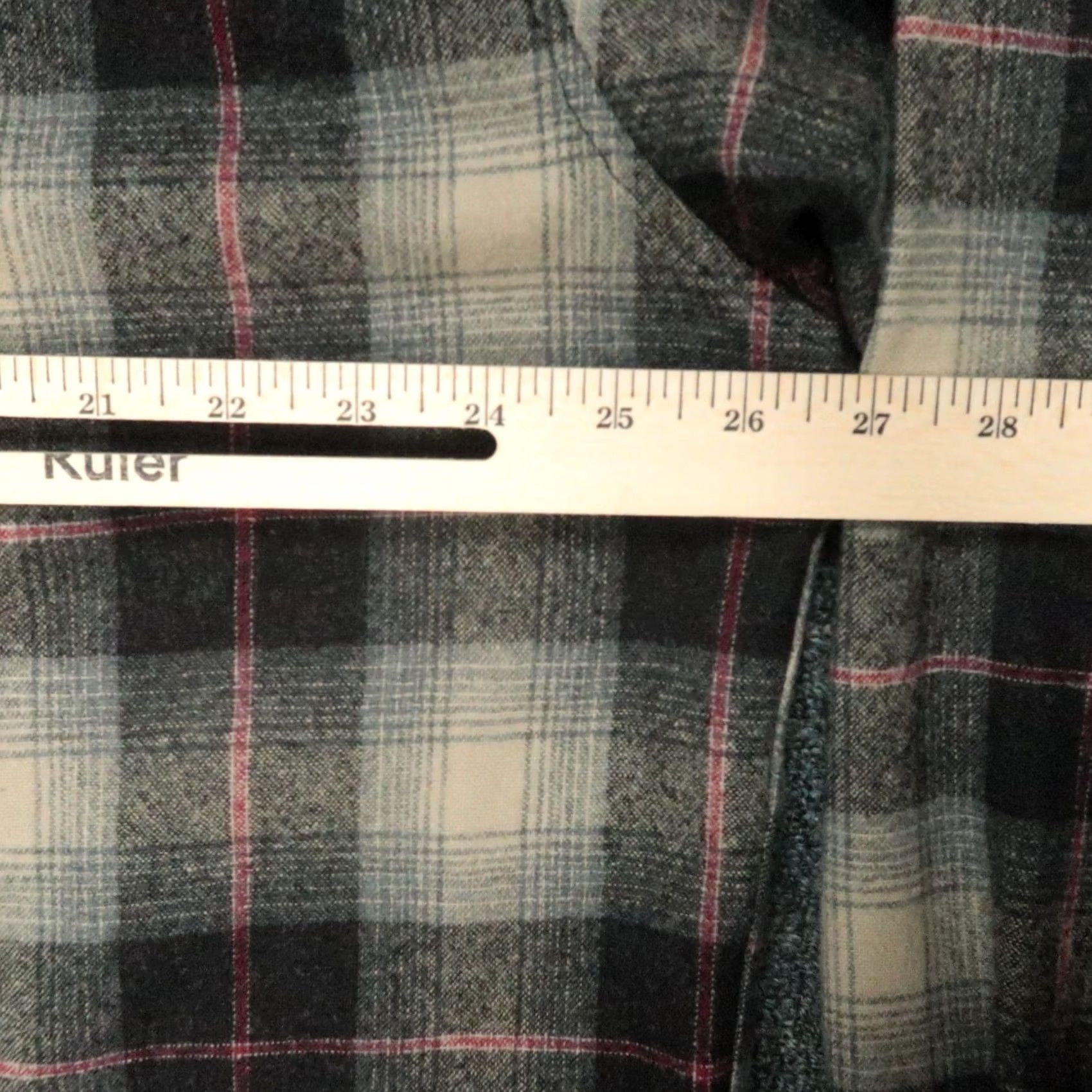 Pendleton VINTAGE Pendleton Shirt Mens XL Brown Plaid Wool Flannel Long Sleeve Button Up Size US XL / EU 56 / 4 - 7 Thumbnail