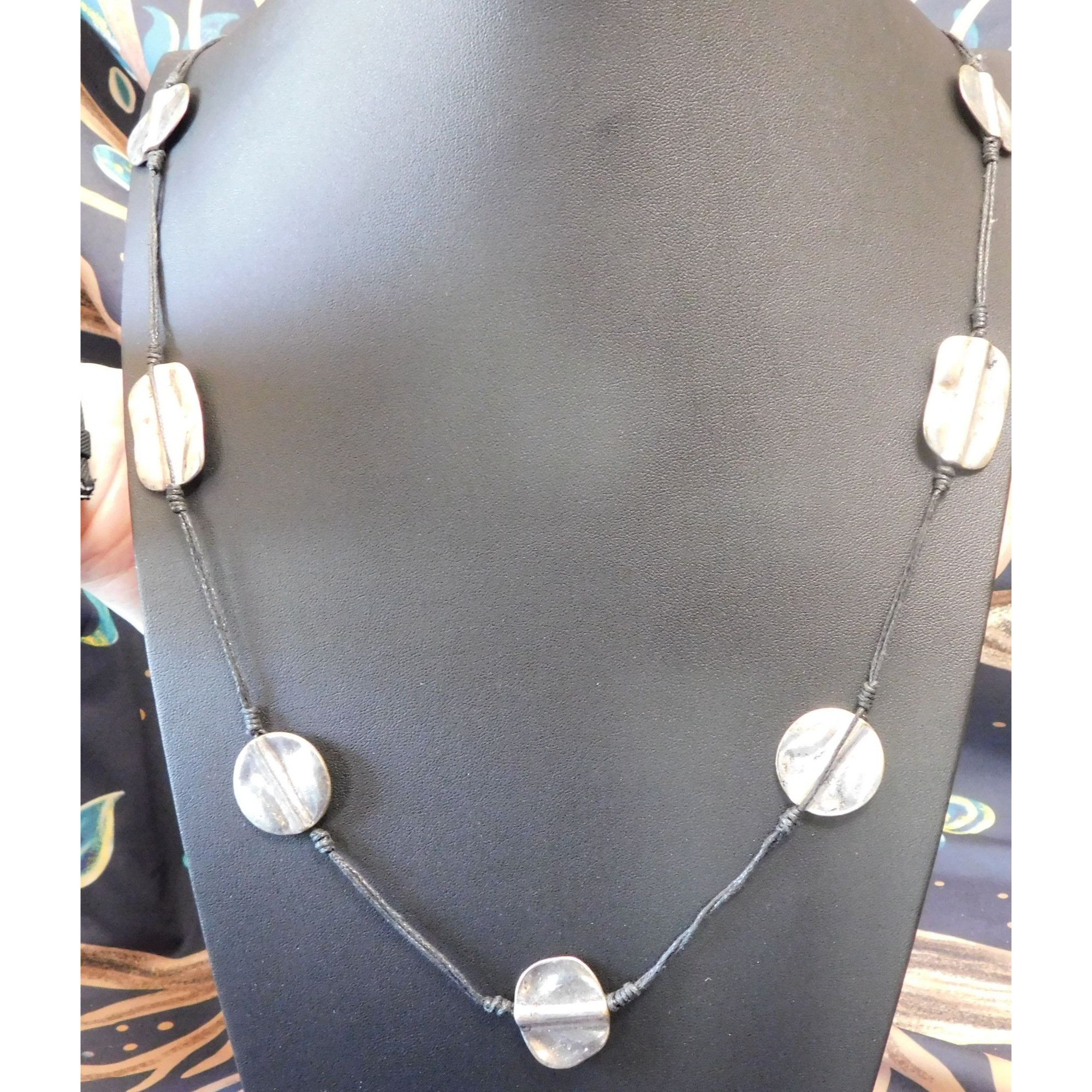 Other Brutalist Hammered Disc Silver Tone Station Necklace Size ONE SIZE - 2 Thumbnail
