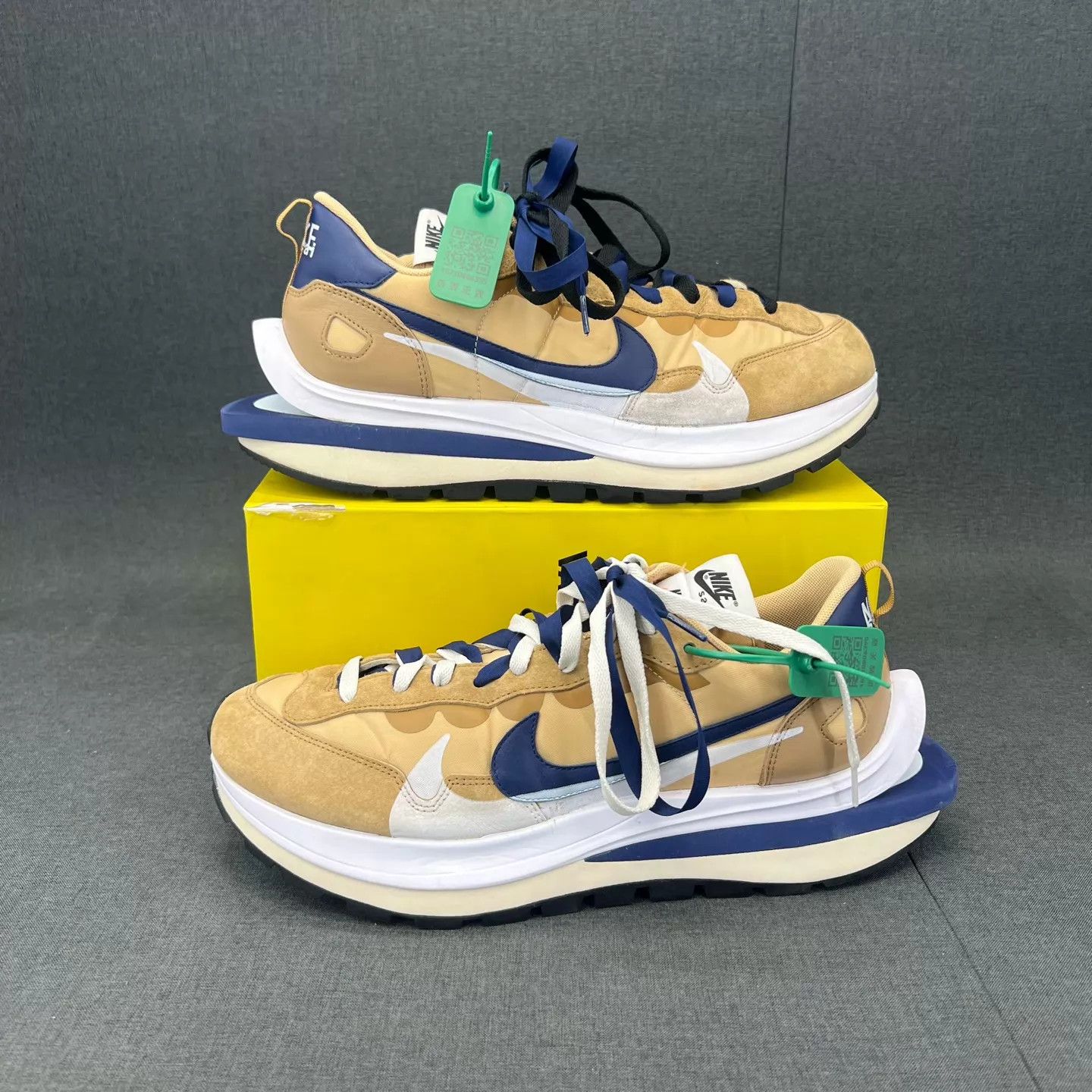Nike Nike sacai vaporwaffle sesame khaki 47.5 like new 1 wear Size US 14 / EU 47 - 2 Thumbnail