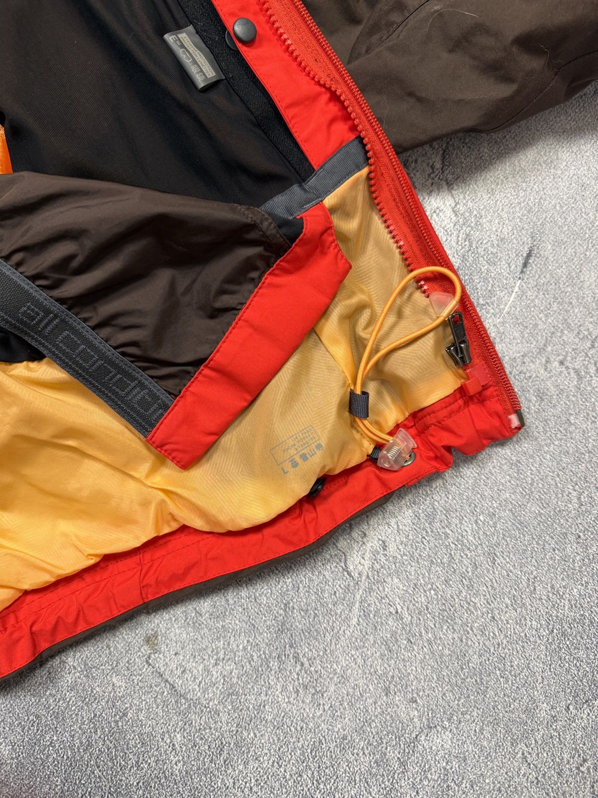 Nike Nike ACG Jacket Red Windbreaker Rain Coat 3 Outer Layer Fit Size S / US 4 / IT 40 - 17 Thumbnail