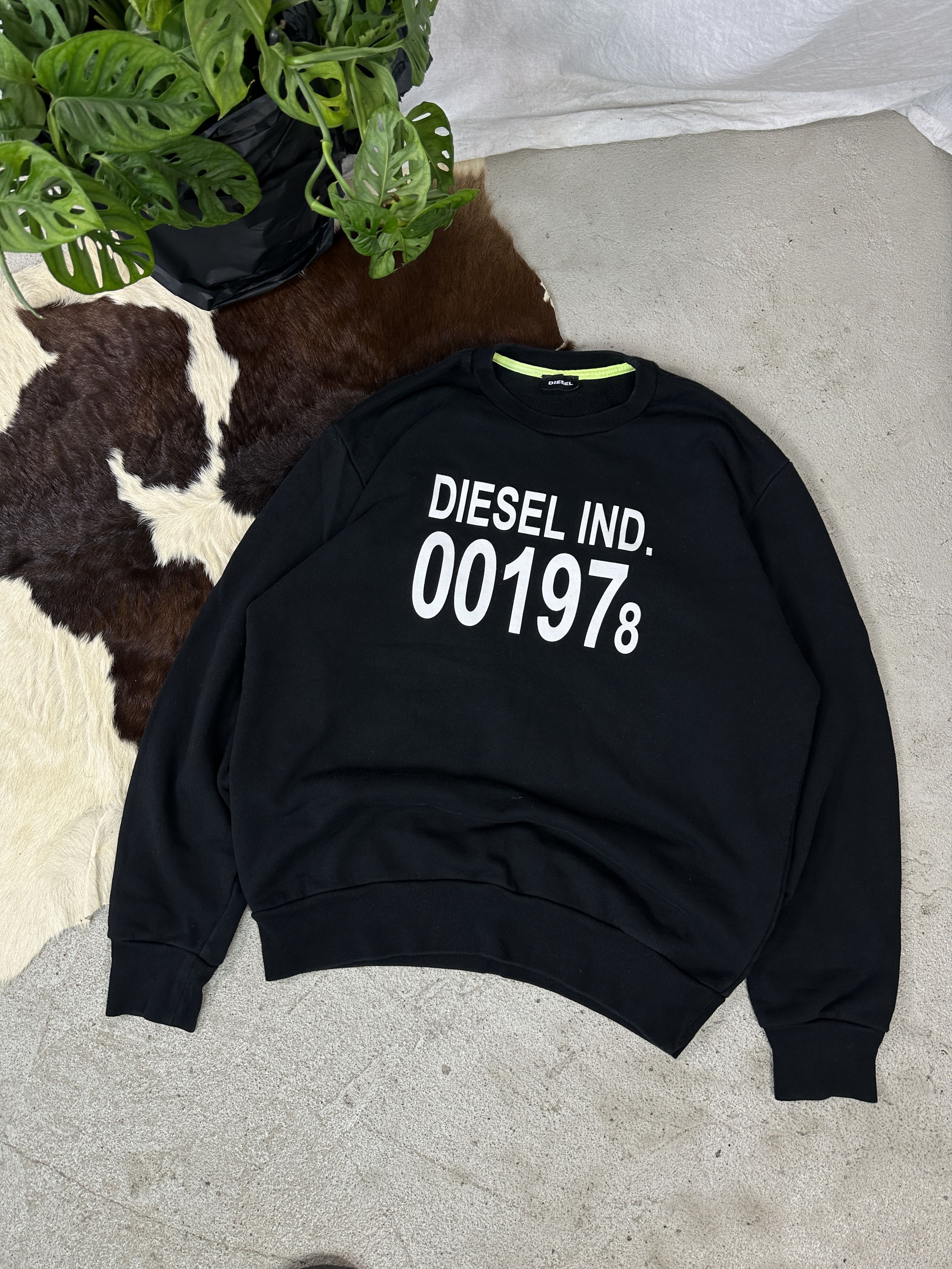 Diesel Diesel Sweatshirt Crewneck Size US S / EU 44-46 / 1 - 1 Thumbnail
