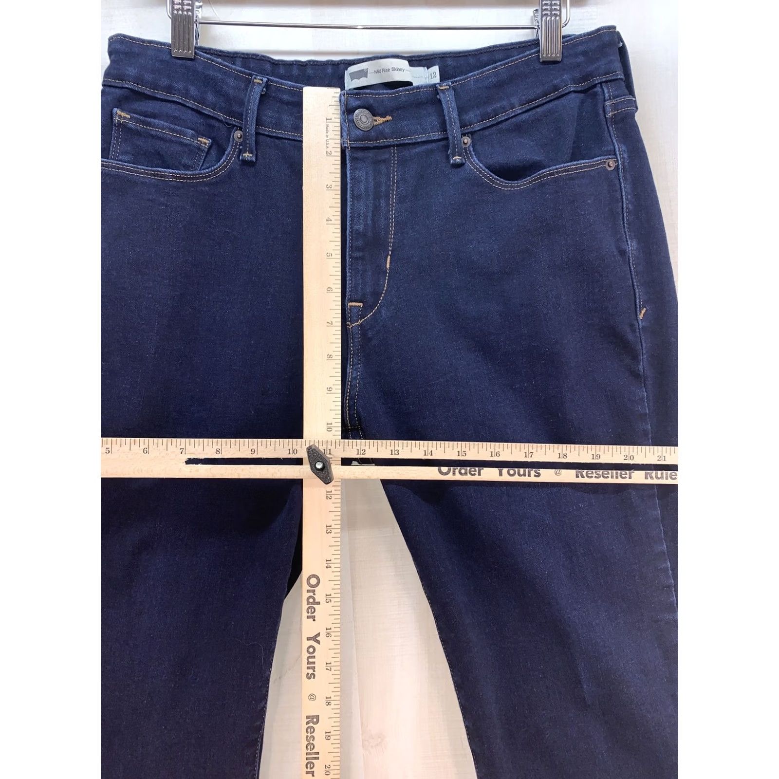Levi's Levi’s Jeans Mid Rise Skinny Dark Wash Denim Womens Sz 12 31in Inseam 5-Pocket Design Regular Size Type Jeans Womens Size 34" / US 12 / IT 48 - 3 Thumbnail