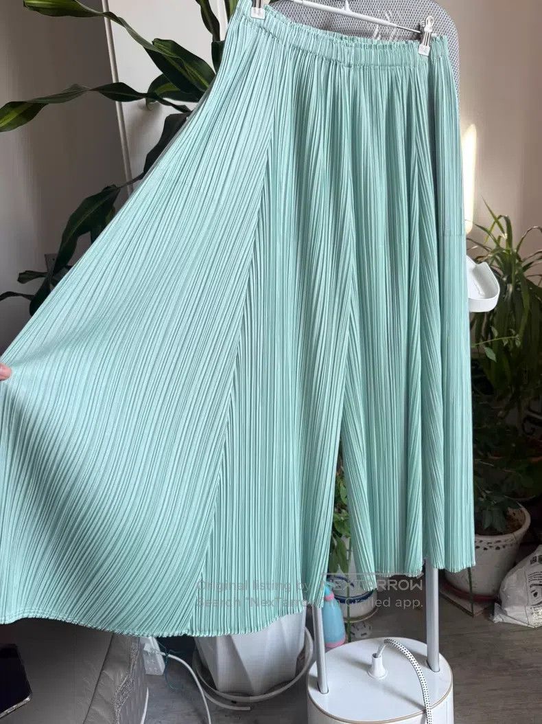 Issey Miyake Issey Miyake Mint Green Wide Leg Pants Size 26" / US 2 / IT 38 - 2 Thumbnail