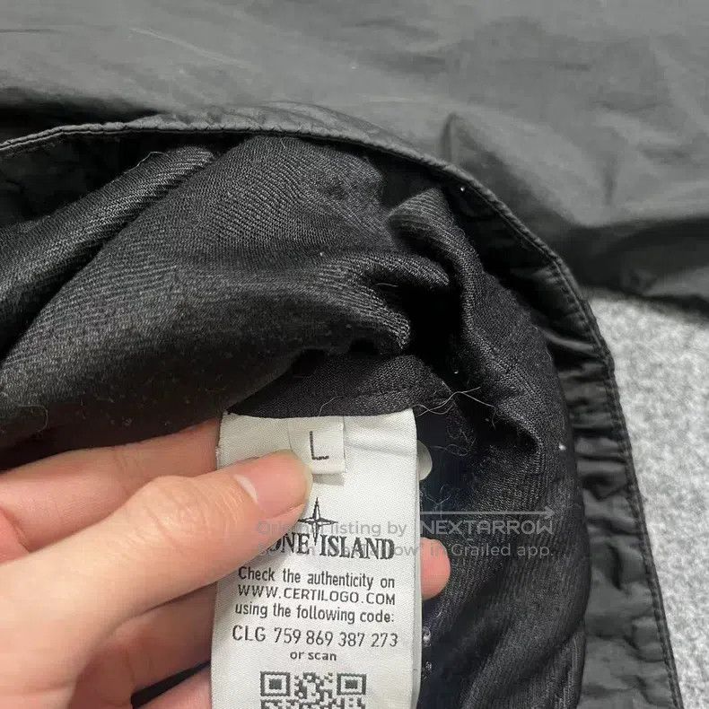 Stone Island Stone Island Pleated Nylon Jacket Coat Size US L / EU 52-54 / 3 - 3 Thumbnail