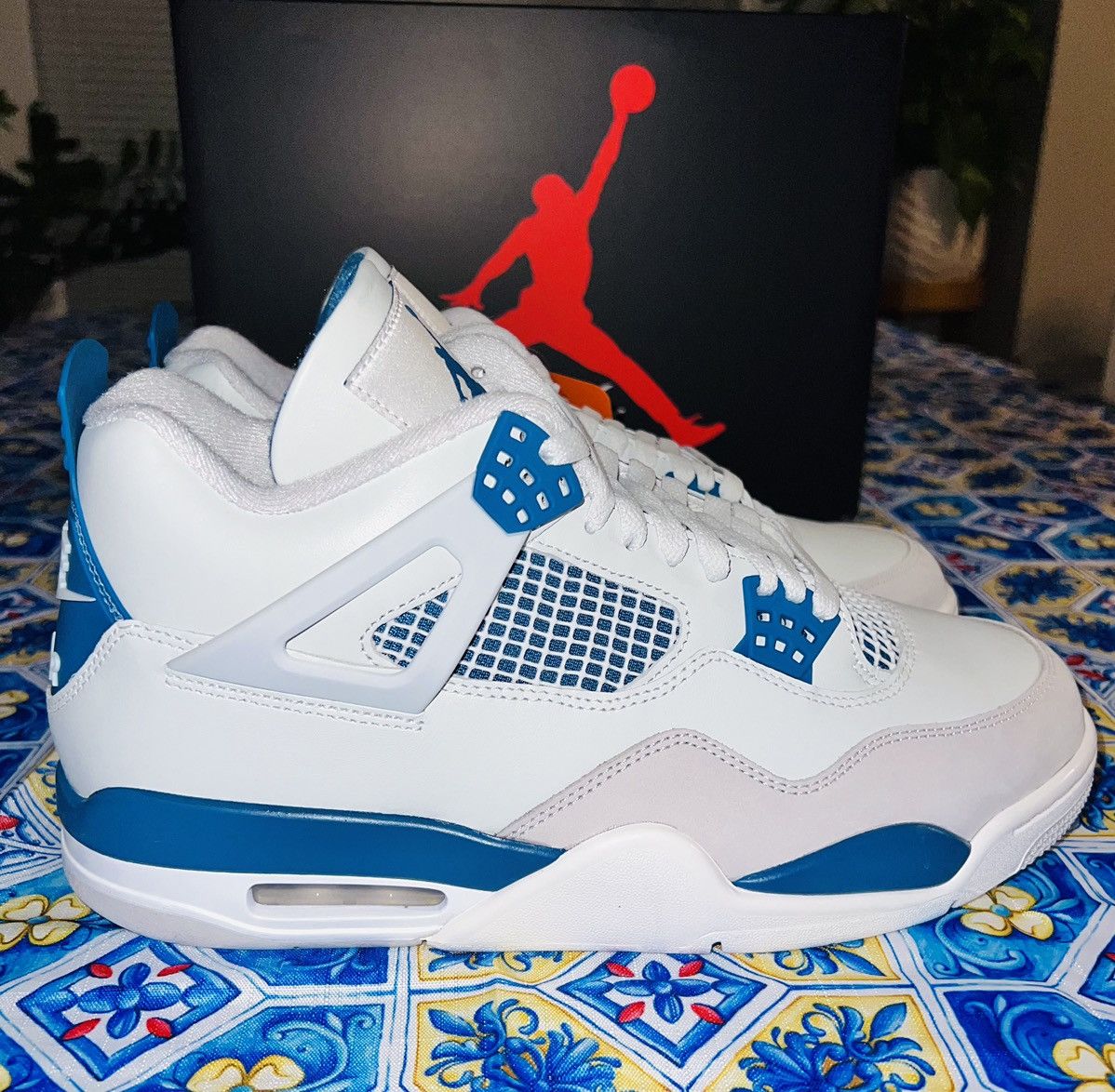 Jordan Brand × Nike NIKE AIR JORDAN 4 (Military Blue) Size US 10.5 / EU 43-44 - 3 Thumbnail