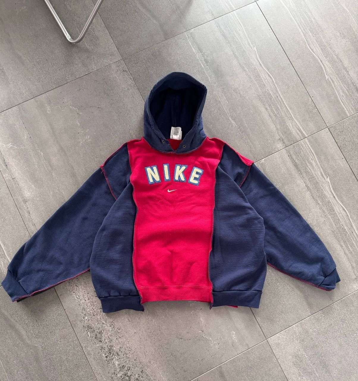 Nike × Vintage Nike destroyed REWORKED 90s Boxy hoodie Size US M / EU 48-50 / 2 - 1 Thumbnail