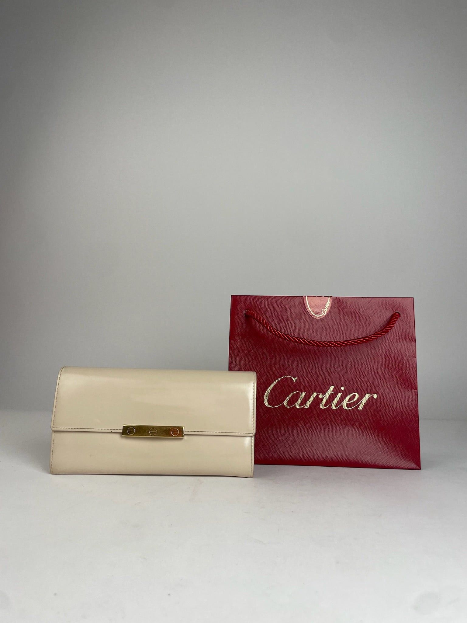 Cartier Vintage Leather Wallet White Size ONE SIZE - 1 Thumbnail