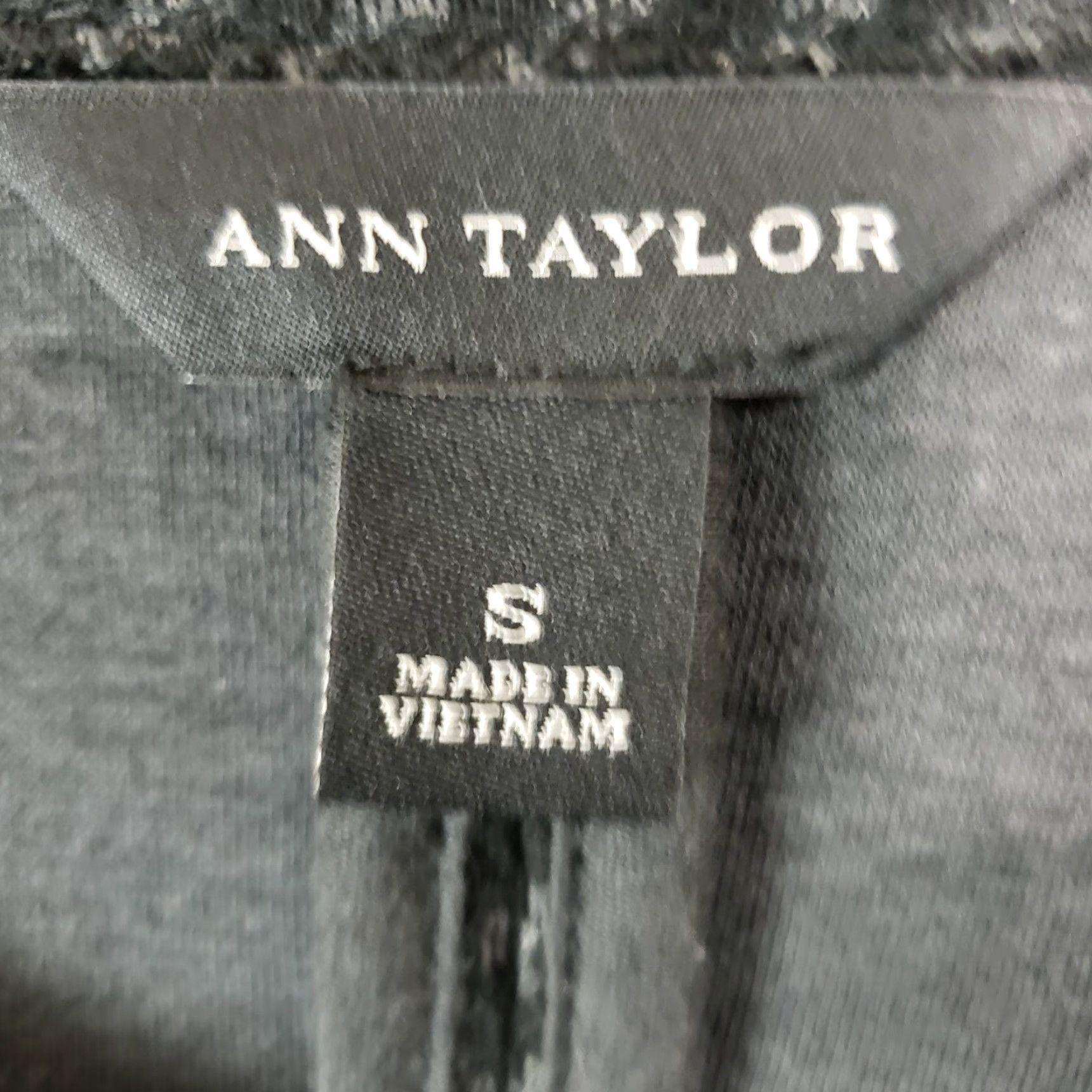 Ann Taylor Ann Taylor Womens Moto Jacket Size Small Black Gray Snap Button Cotton Blend Jacket Womens Small Black Moto 90s? Size S / US 4 / IT 40 - 6 Thumbnail