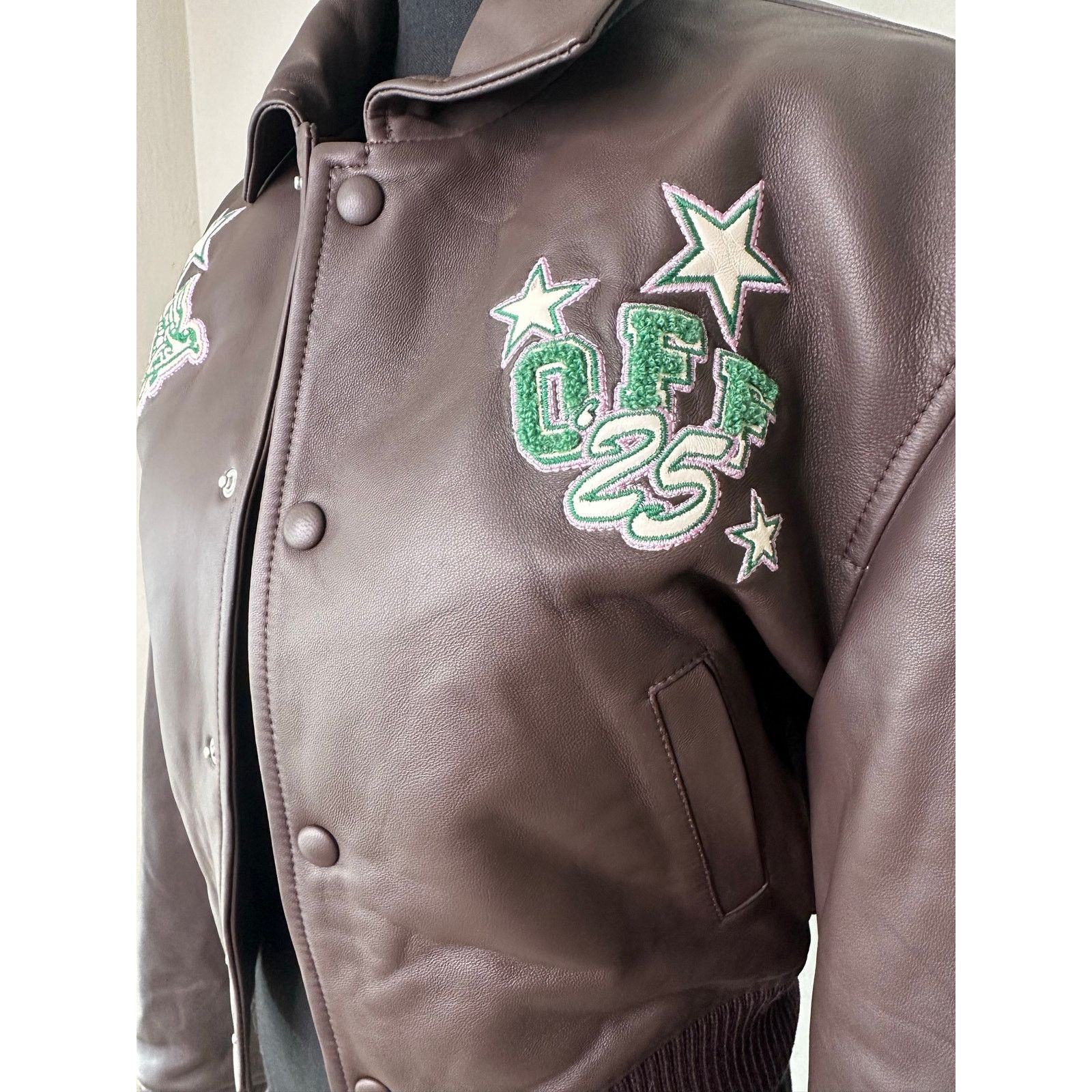 Off-White Off-White Virgil Abloh Trap House Crop Leather Varsity IT 40 Size S / US 4 / IT 40 - 8 Thumbnail