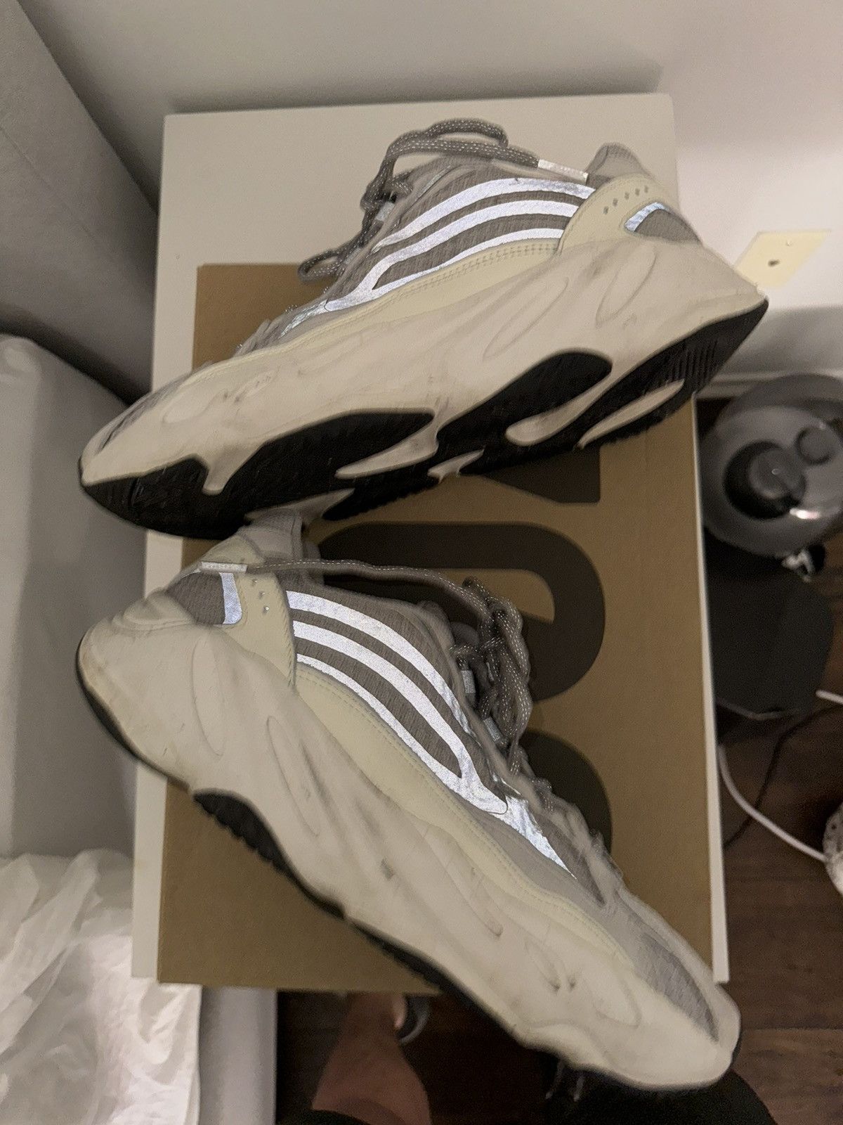 Adidas × Kanye West × Yeezy Yeezy 700 Static Size 8.5 Size US 8.5 / EU 41-42 - 4 Thumbnail
