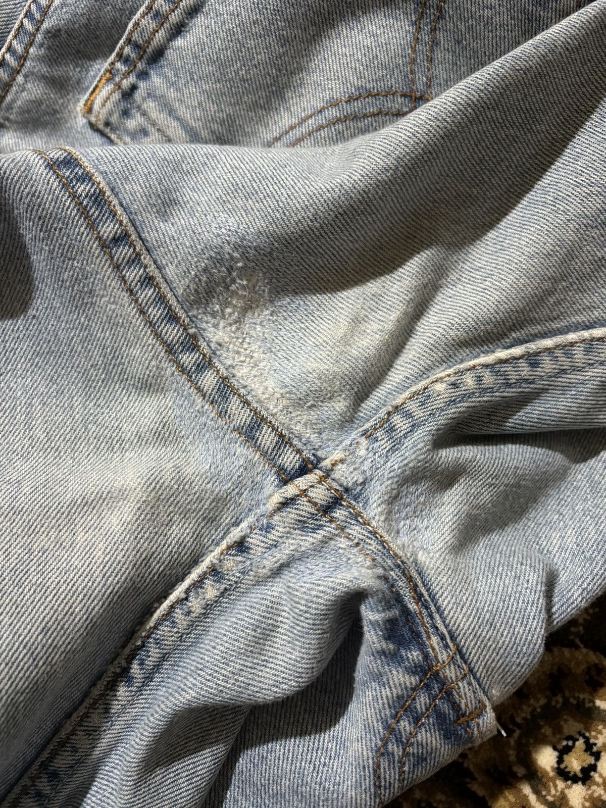 Levi's Vtg 90s Levis 501 Japan Custom Mickey Mouse Splatter Jeans Size US 34 / EU 50 - 13 Thumbnail