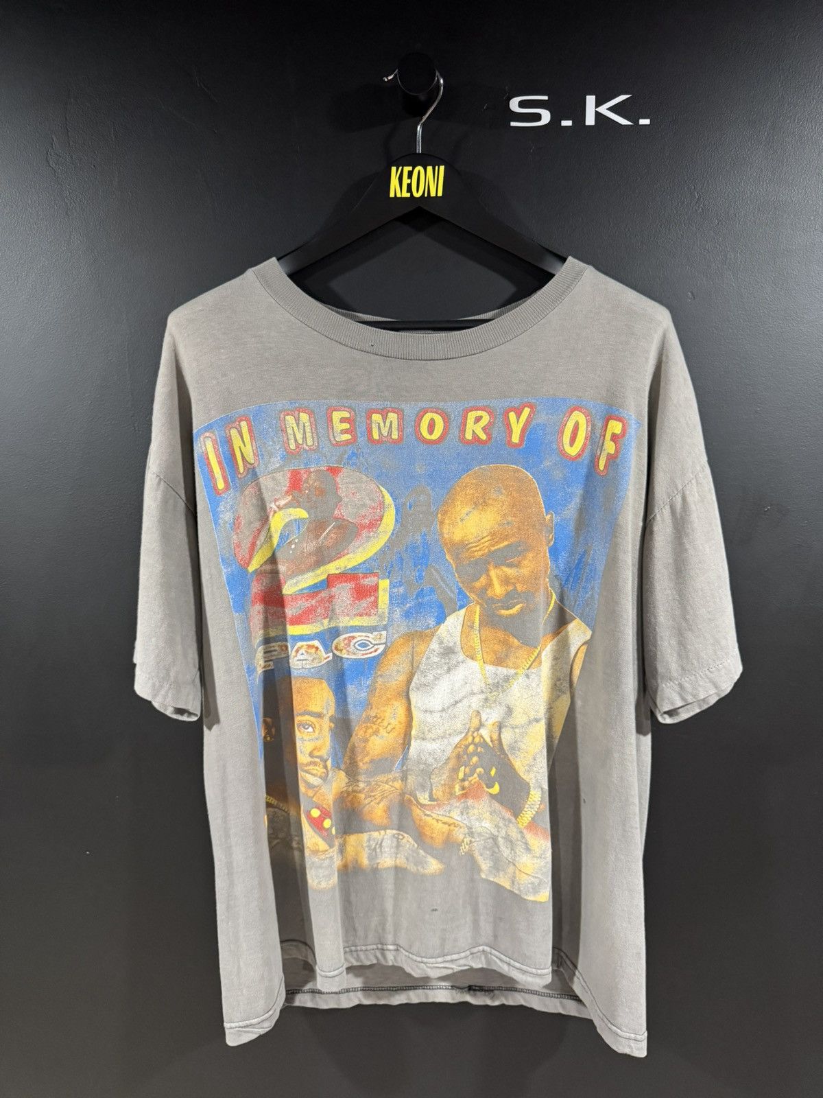 Rap Tees 1990s Vintage 2pac Tupac All Eyez On Me Faded Rap Tee XL Size US XL / EU 56 / 4 - 1 Thumbnail