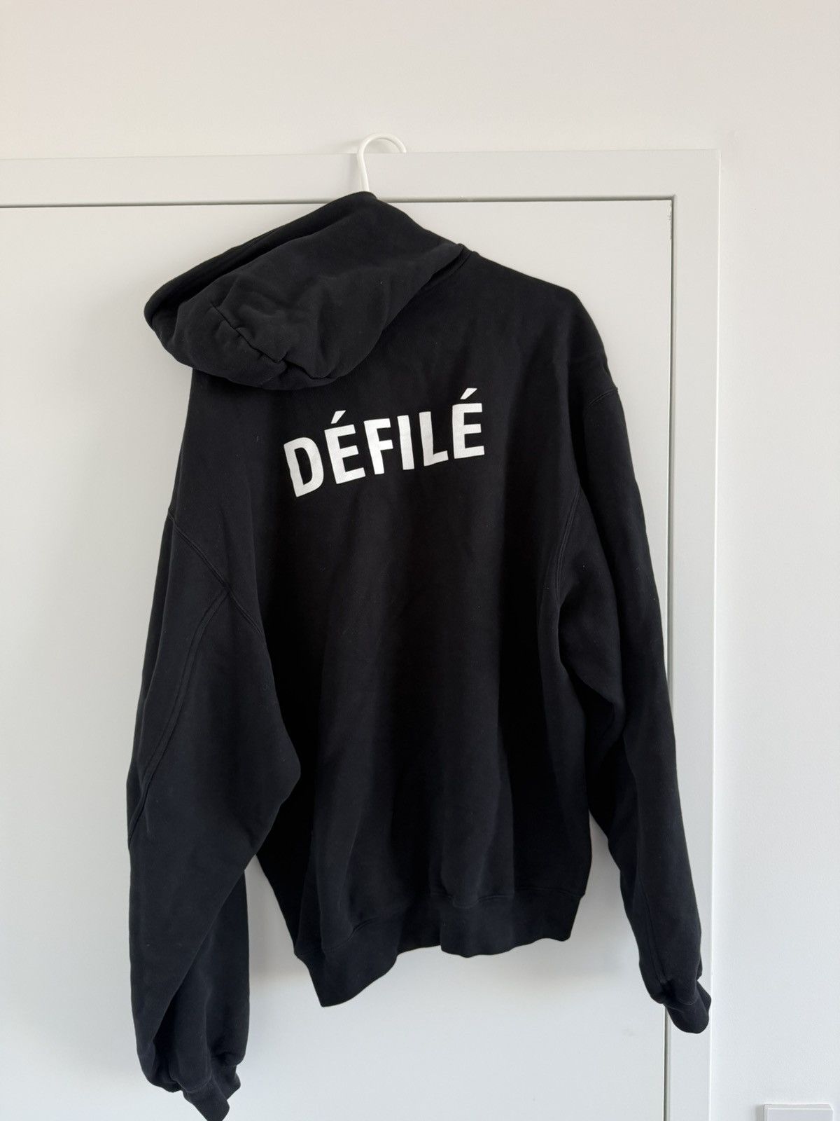 Balenciaga Balenciaga defile hoodie Size US XXS / EU 40 - 2 Thumbnail