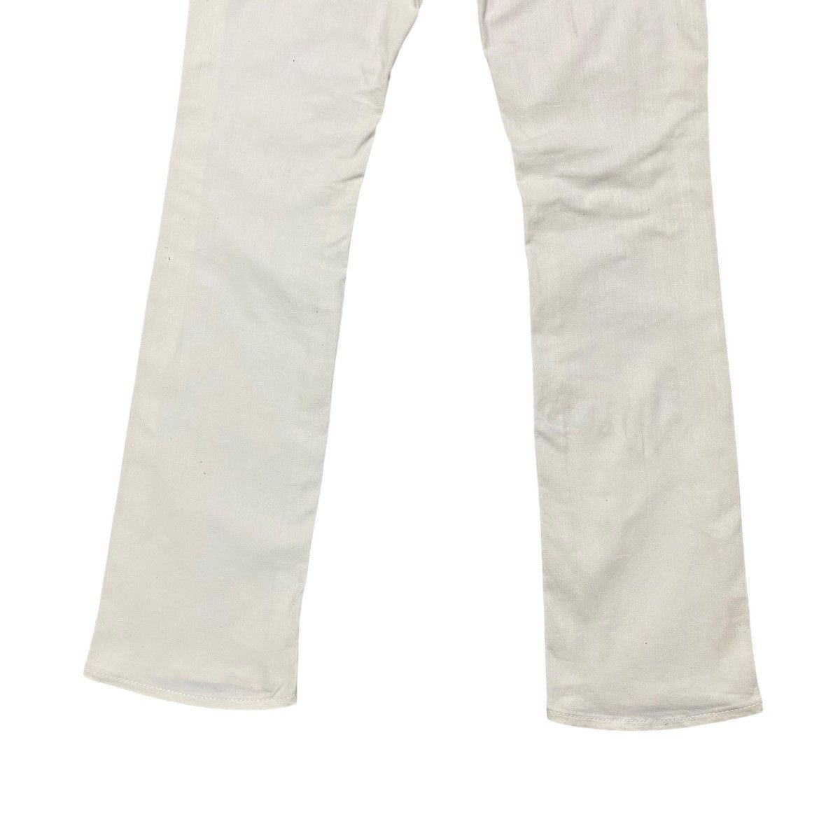 GOSTAR DE FUGA FUGA JAPAN White Denim Low Flare Jeans Size US 30 / EU 46 - 13 Thumbnail