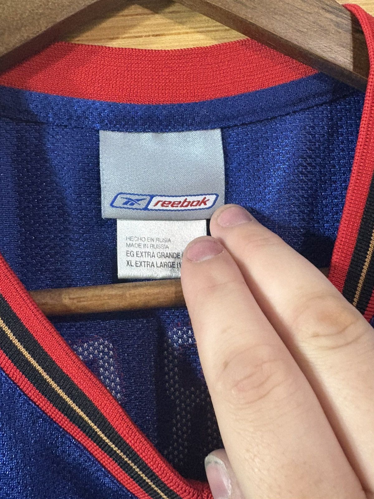 Reebok iverson jersey fire🔥 Size US XL / EU 56 / 4 - 5 Thumbnail