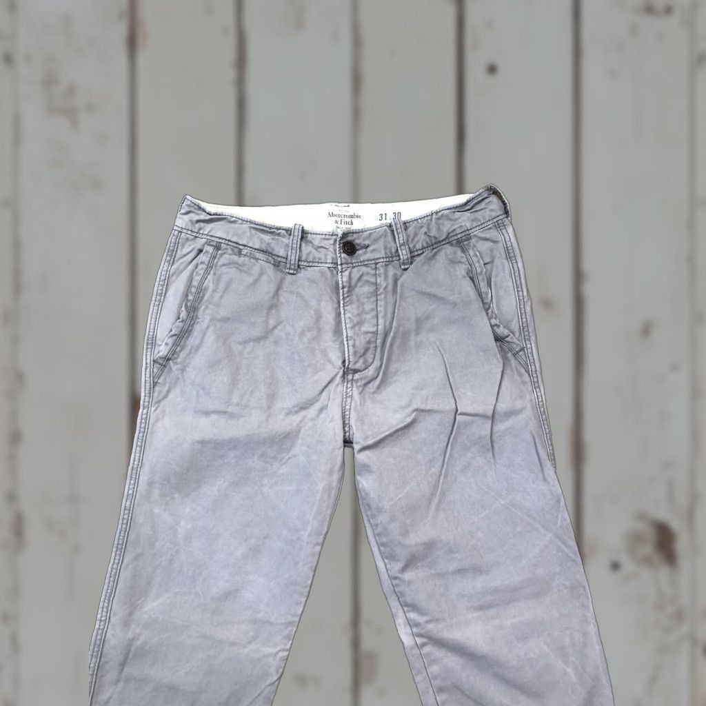Abercrombie & Fitch Abercrombie & Fitch Pants Mens 31x30 Gray Chino Straight Leg Casual Cotton Size US 31 - 1 Thumbnail