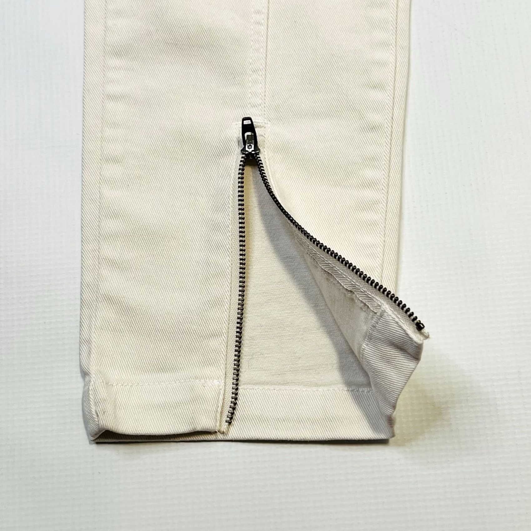 Joie JOIE Emersyn Utilitarian Jeans White Sand Size 28 Zipper Ankle Women Size 28" / US 6 / IT 42 - 7 Thumbnail